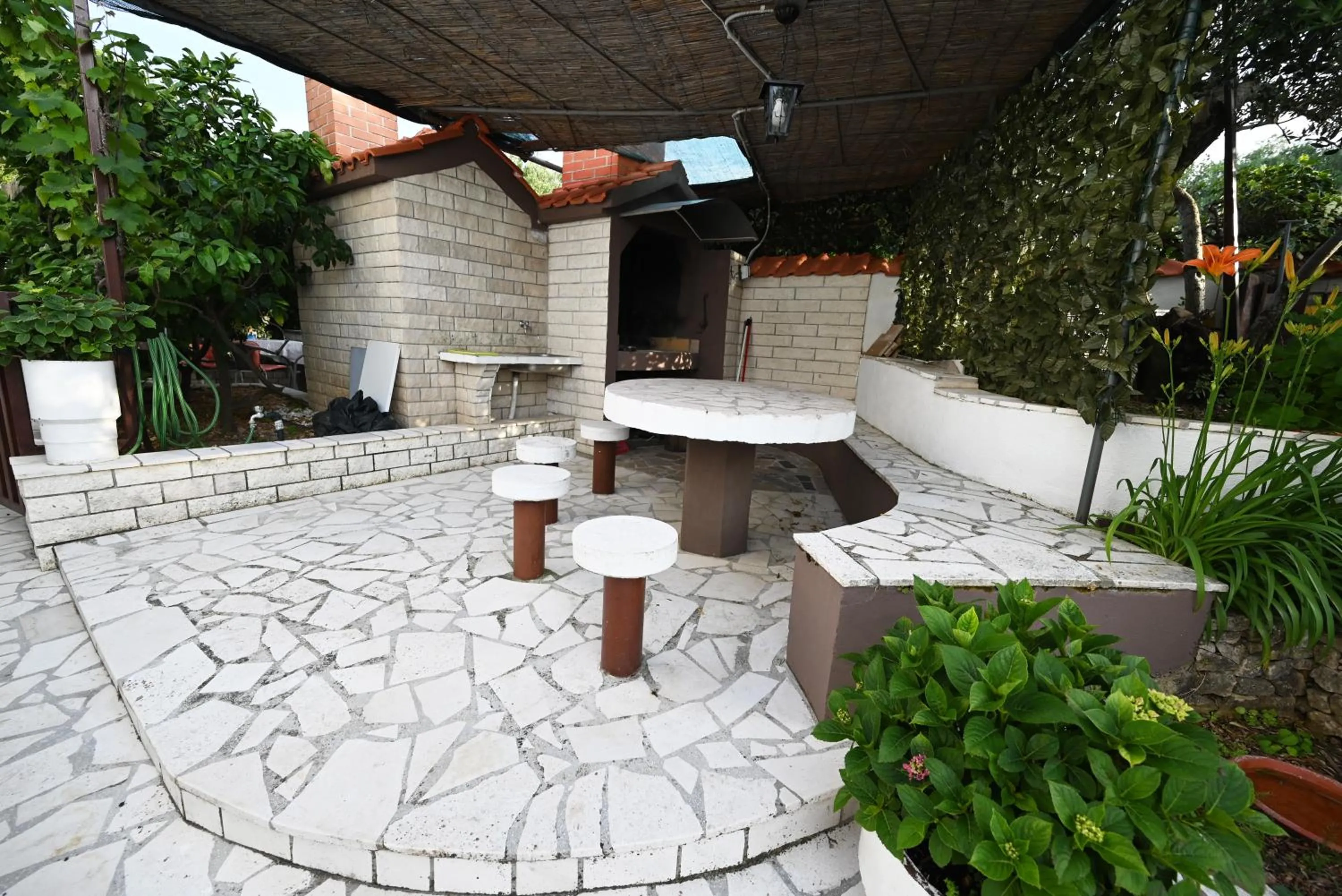 Apartments Mihovilovic - 50 m from beach