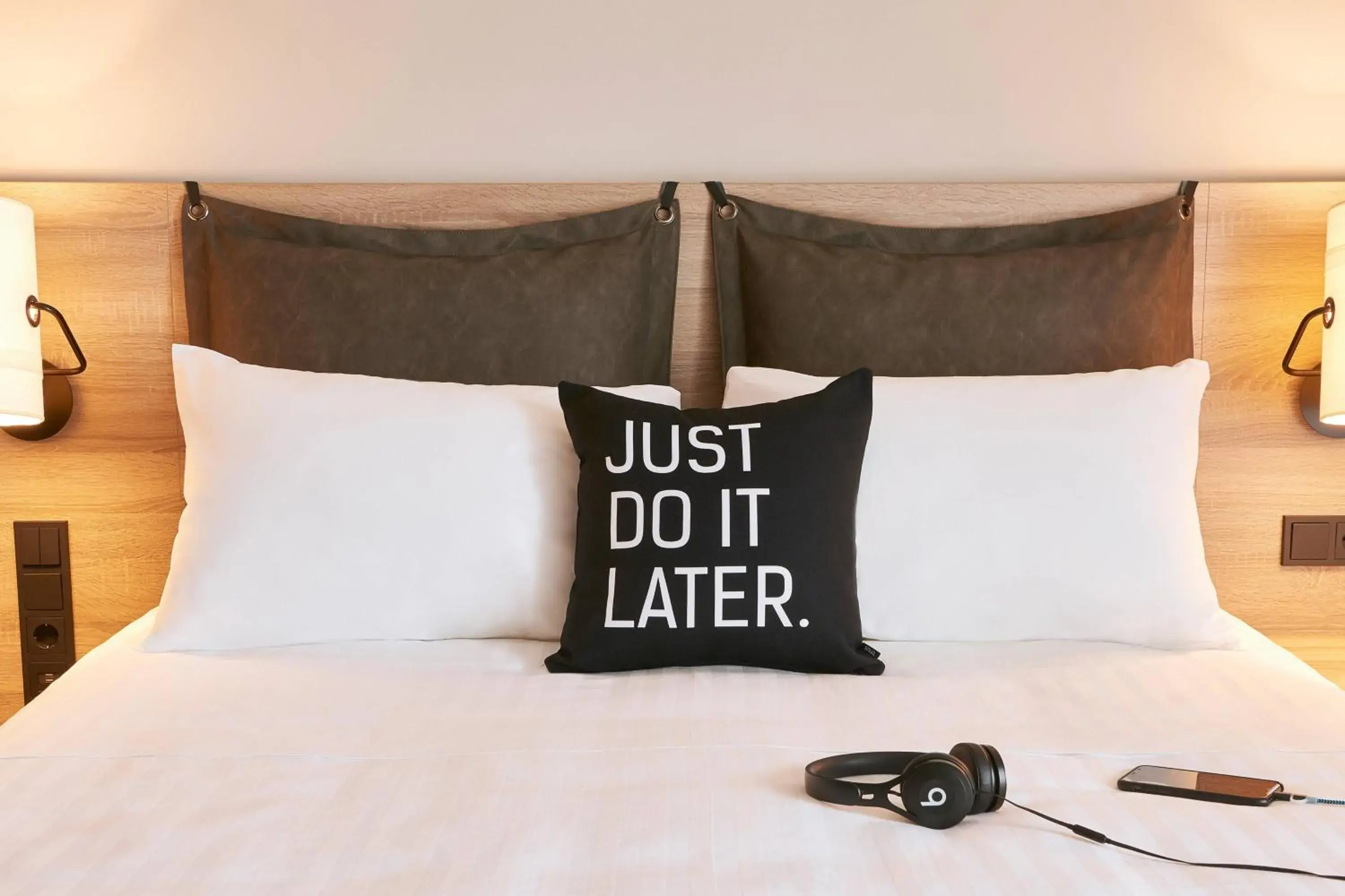 Moxy Queen Pool View, Guest room, 1 Queen, Pool view in Moxy Patra Marina Moxy Queen Pool View, Guest room, 1 Queen, Pool view in Moxy Patra Marina