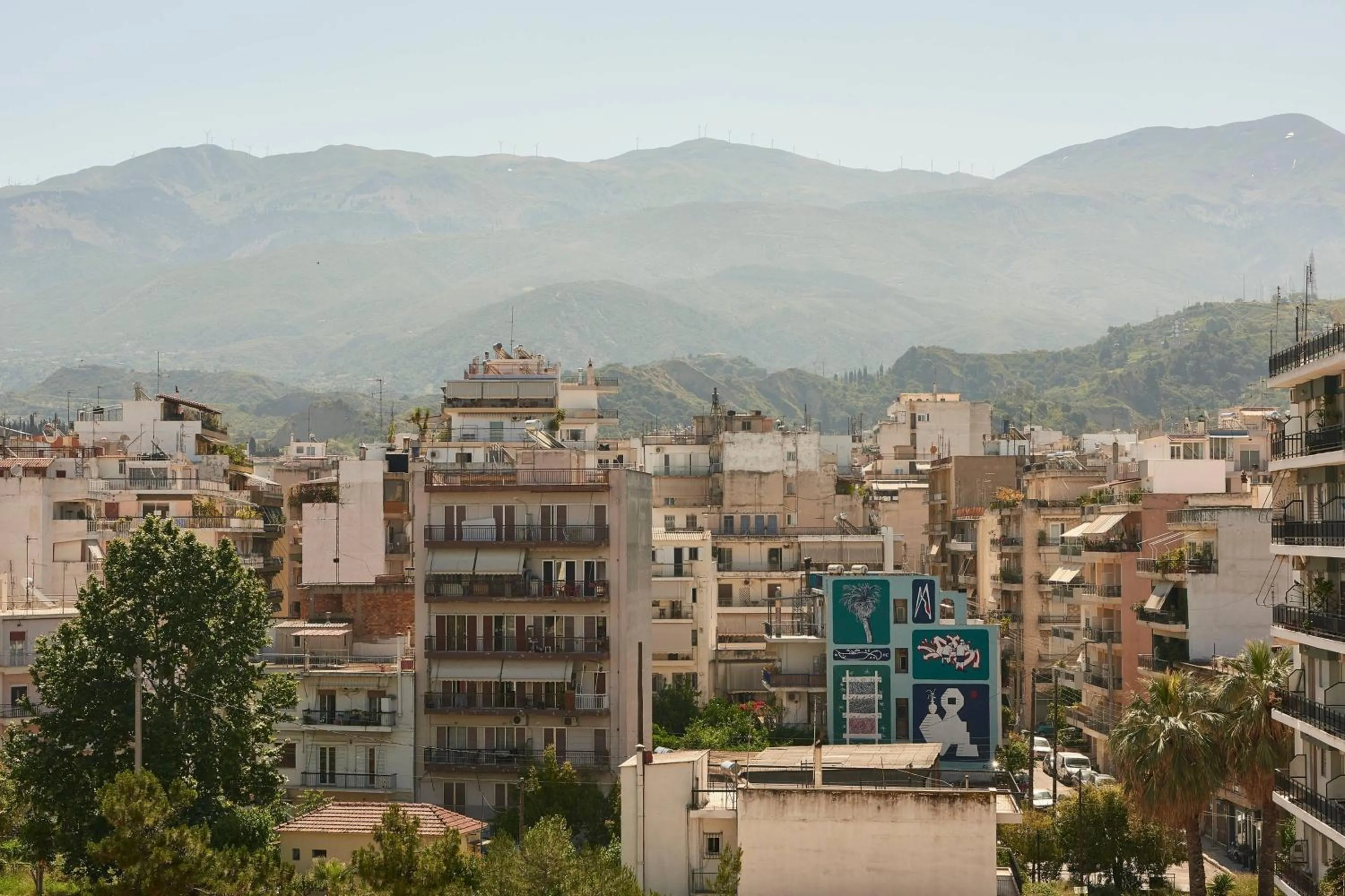 Photo of the whole room in Moxy Patra Marina