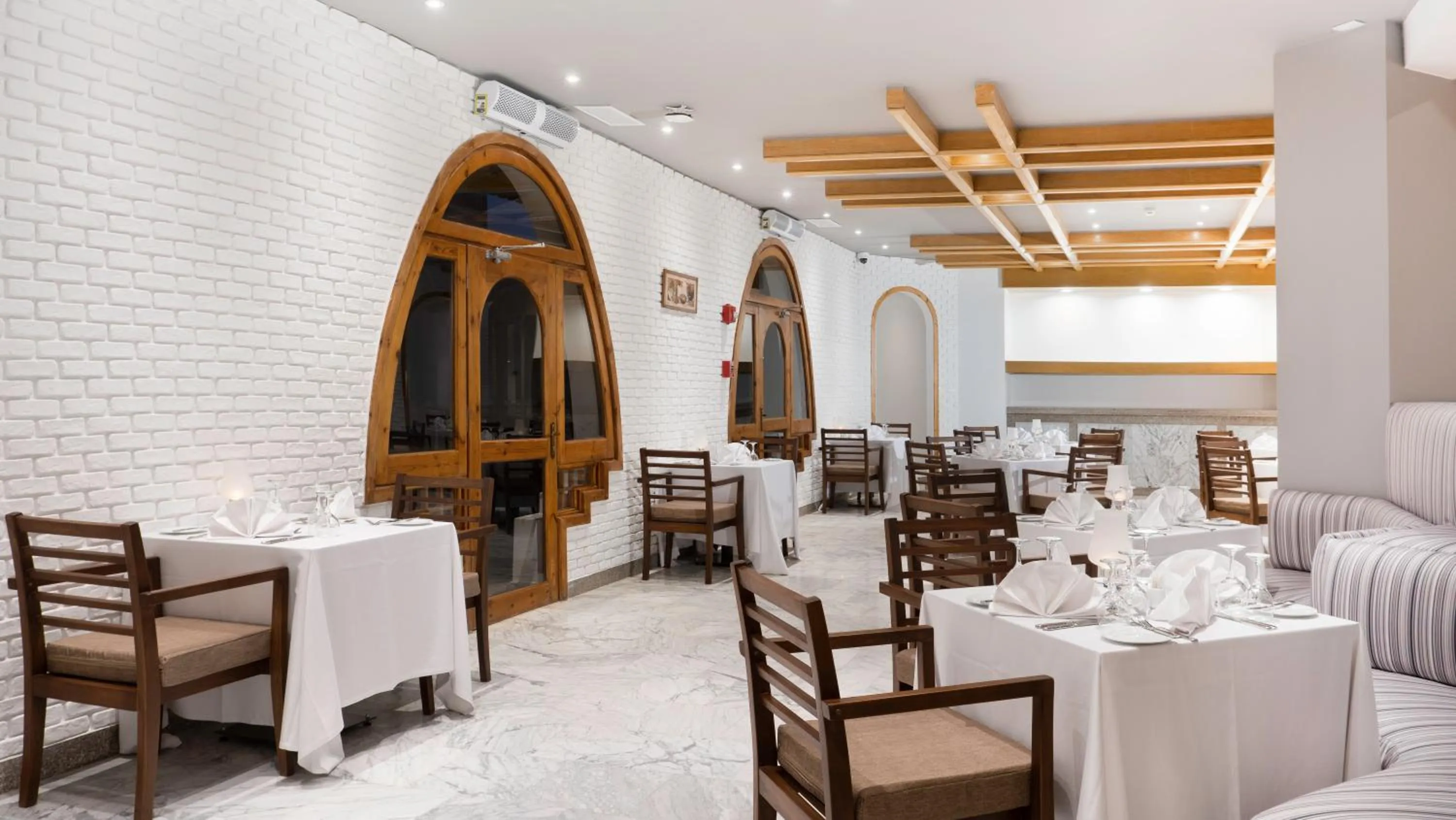 Restaurant/places to eat in Safir Dahab Resort