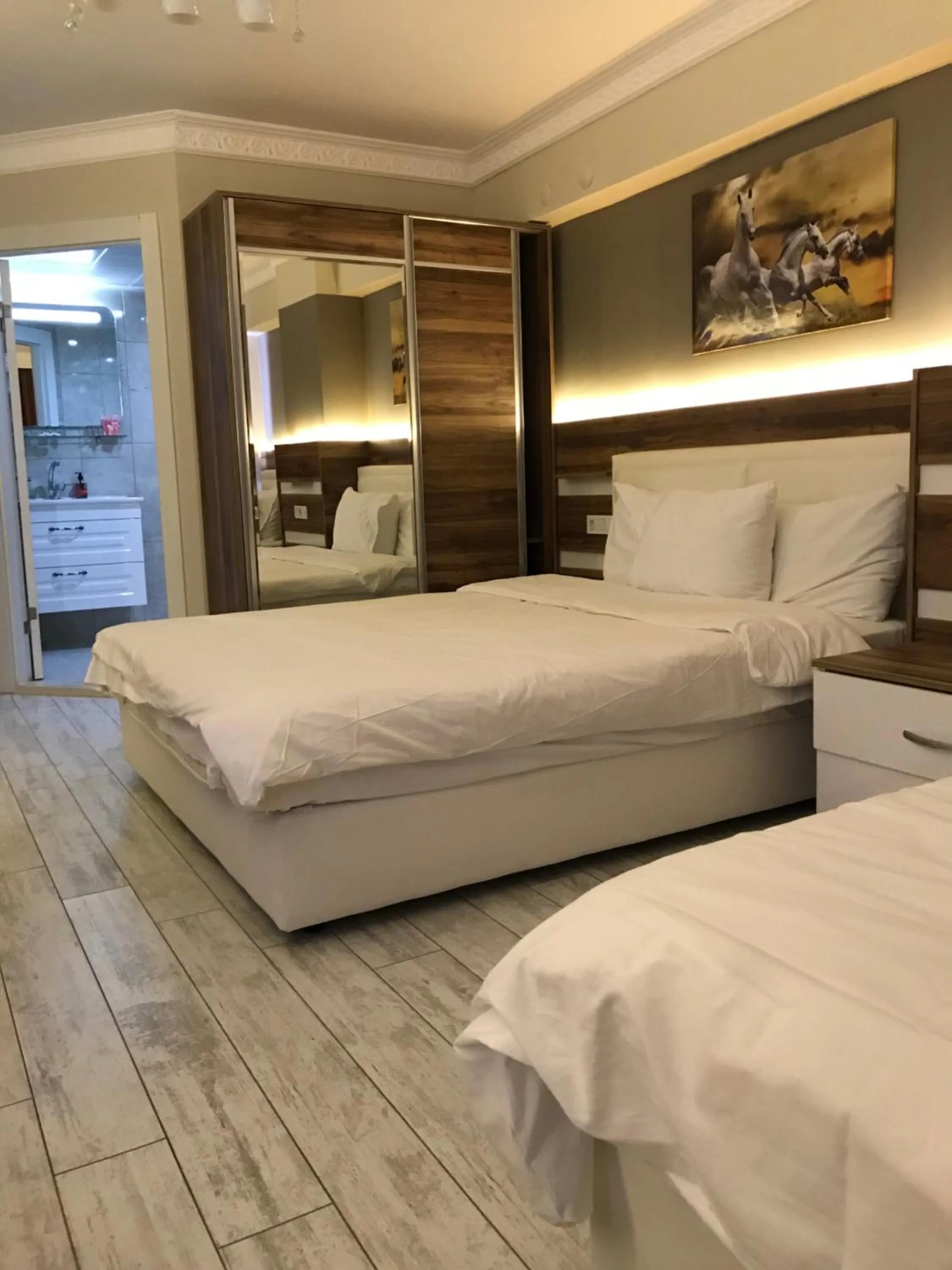 Bed in ANKARA ATLANTİK OTEL