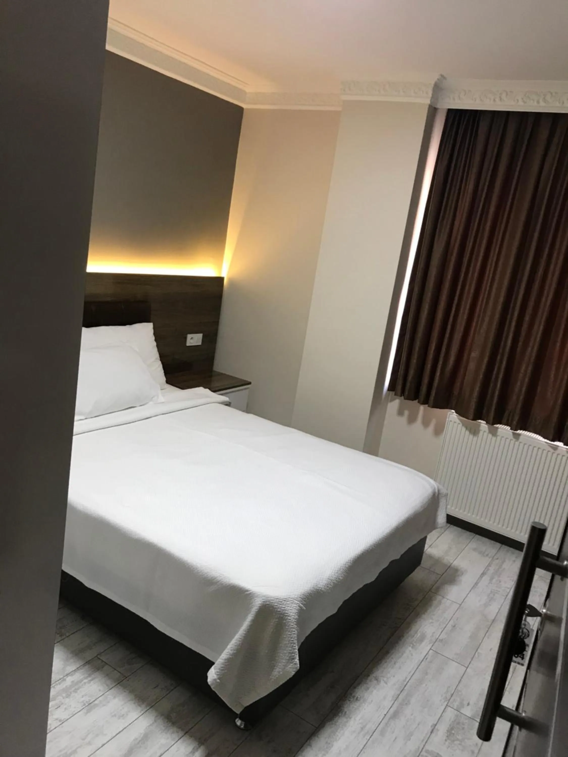 Bed in ANKARA ATLANTİK OTEL