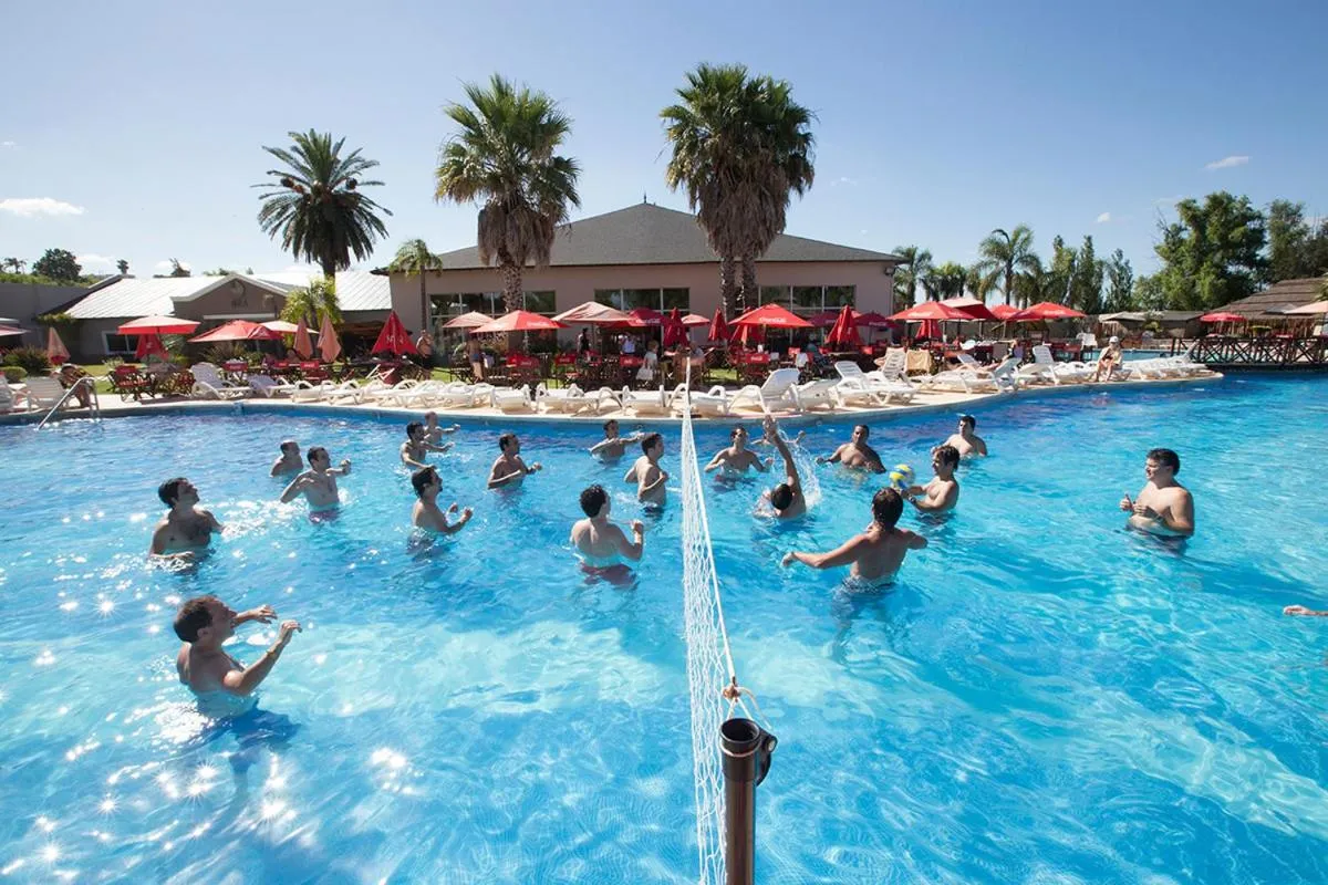 Howard Johnson Marinas & Resort