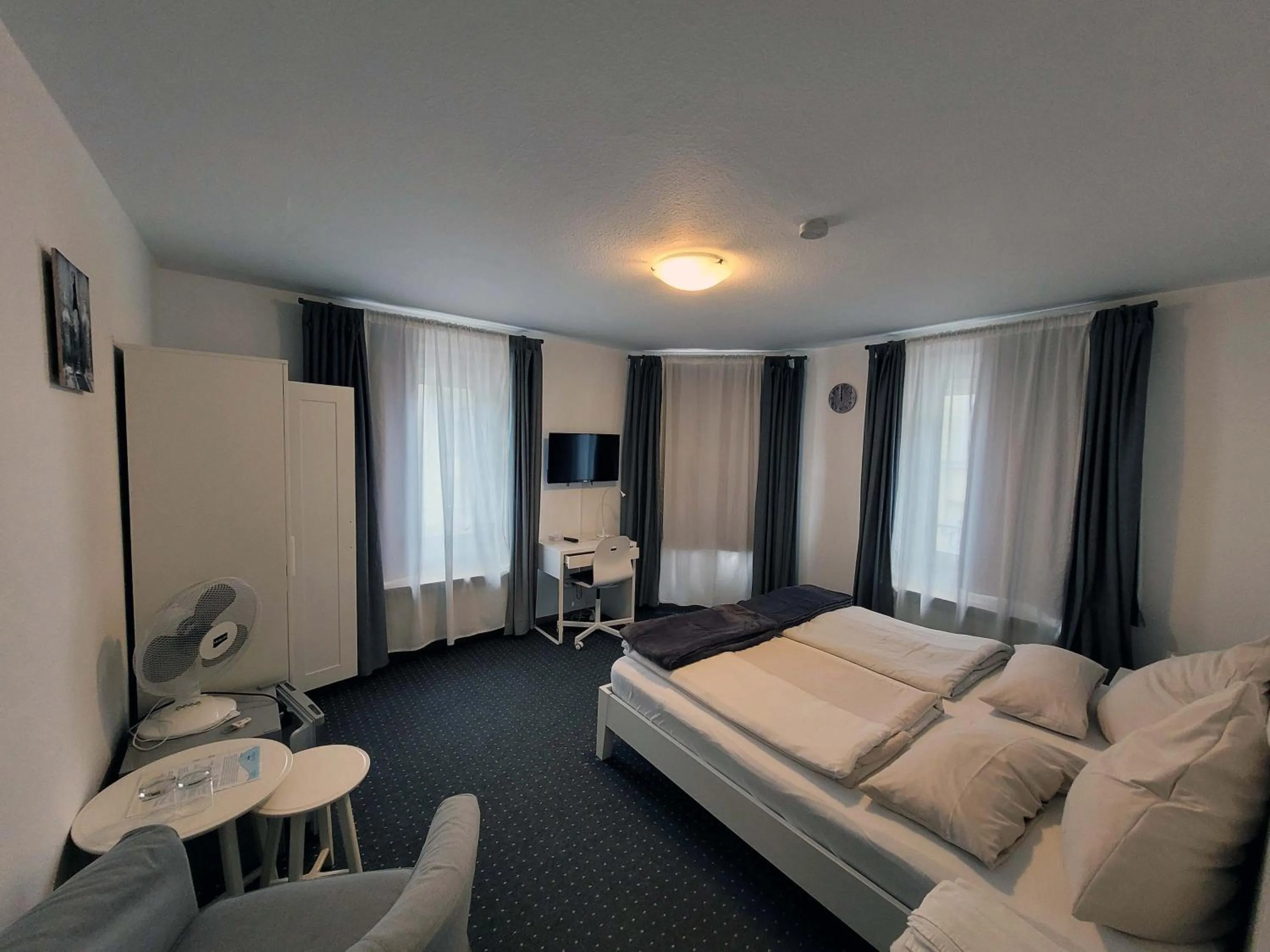 Bed in Hotel Restaurant Adria Kroatien