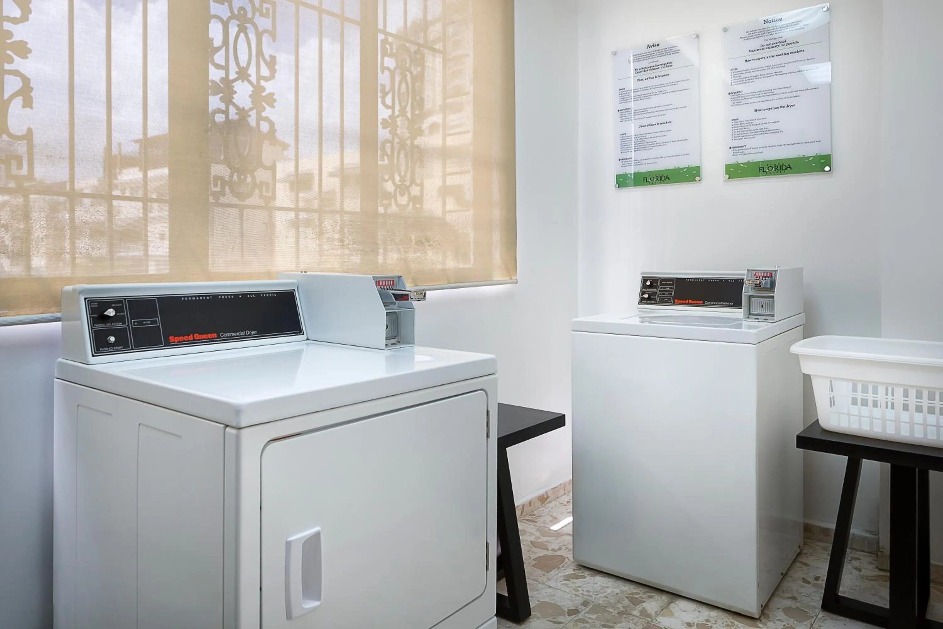 Area and facilities in Plaza Florida Suites