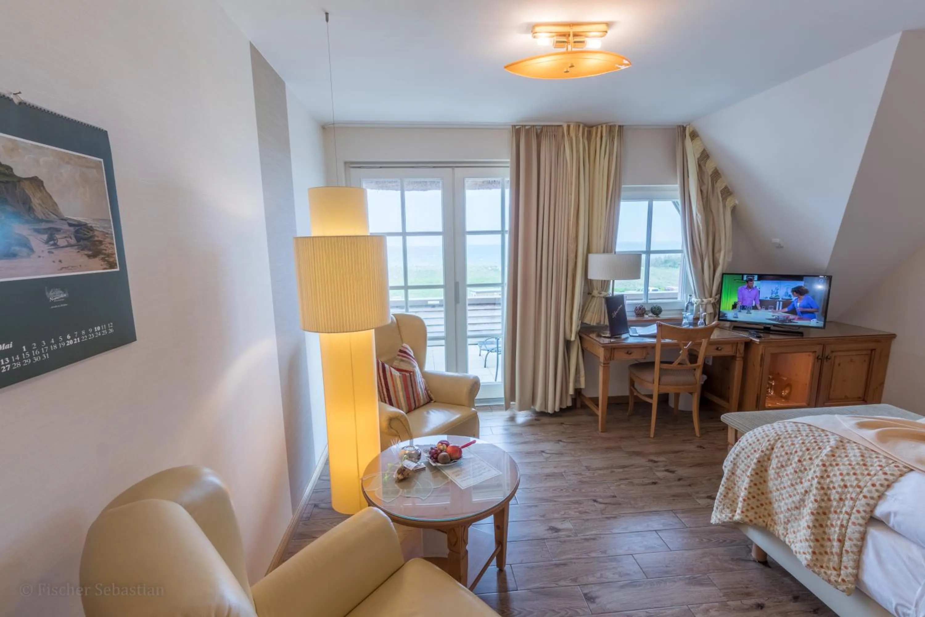 Living room, Bed in Romantik Hotel Namenlos