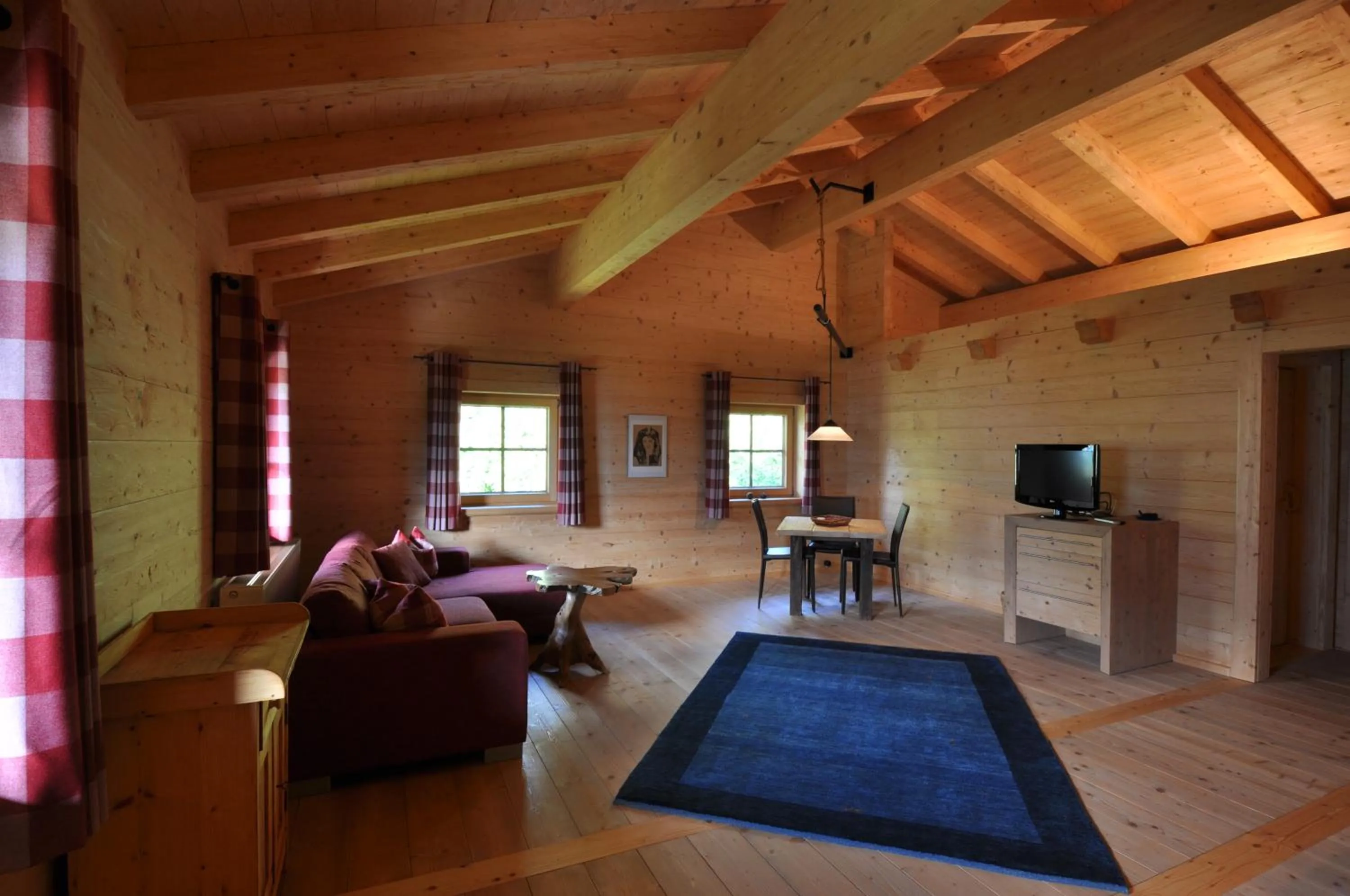 Dining area in Sonnenplatzl im Zillertal