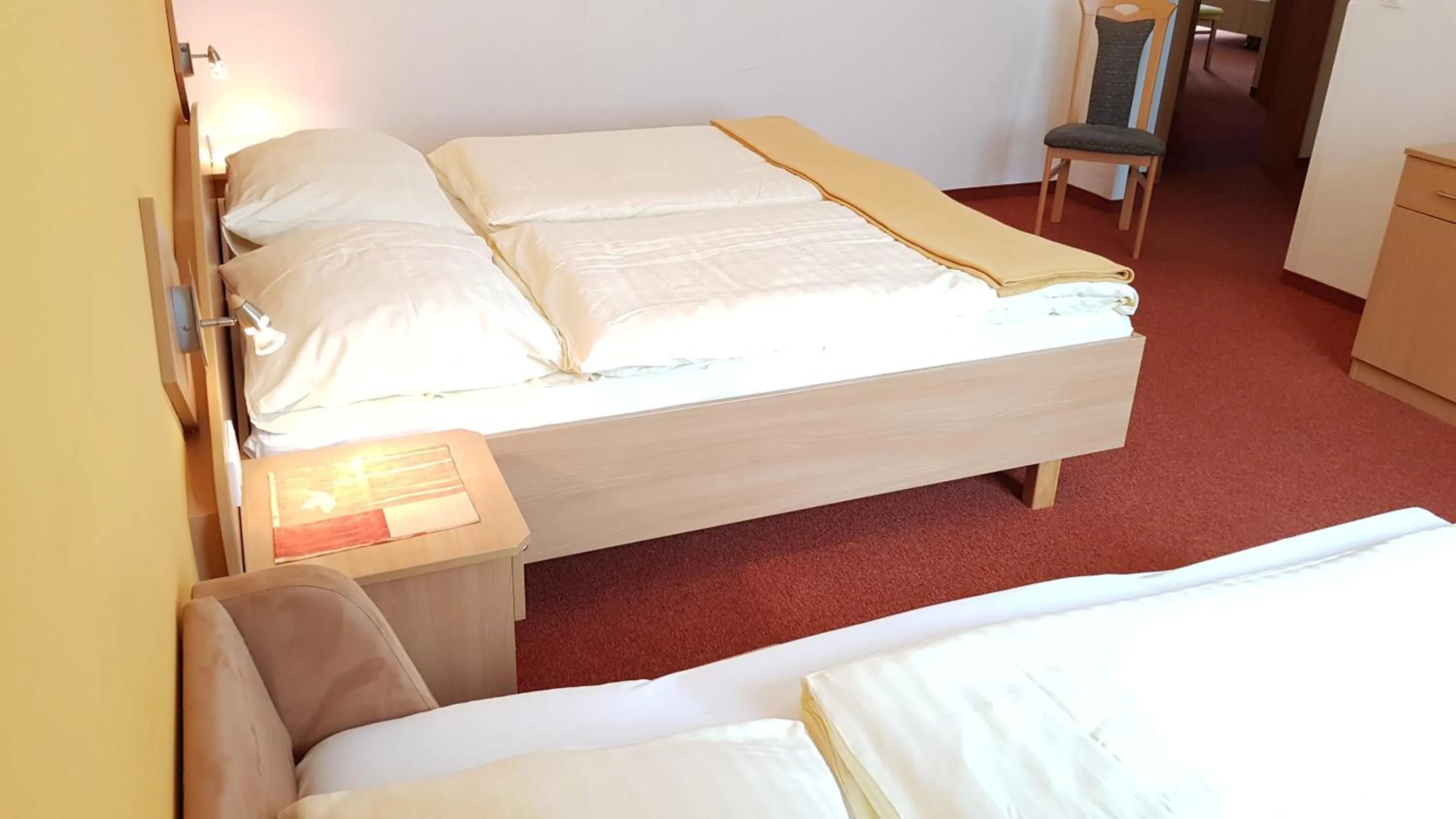 Bedroom, Bed in Roseggerhof