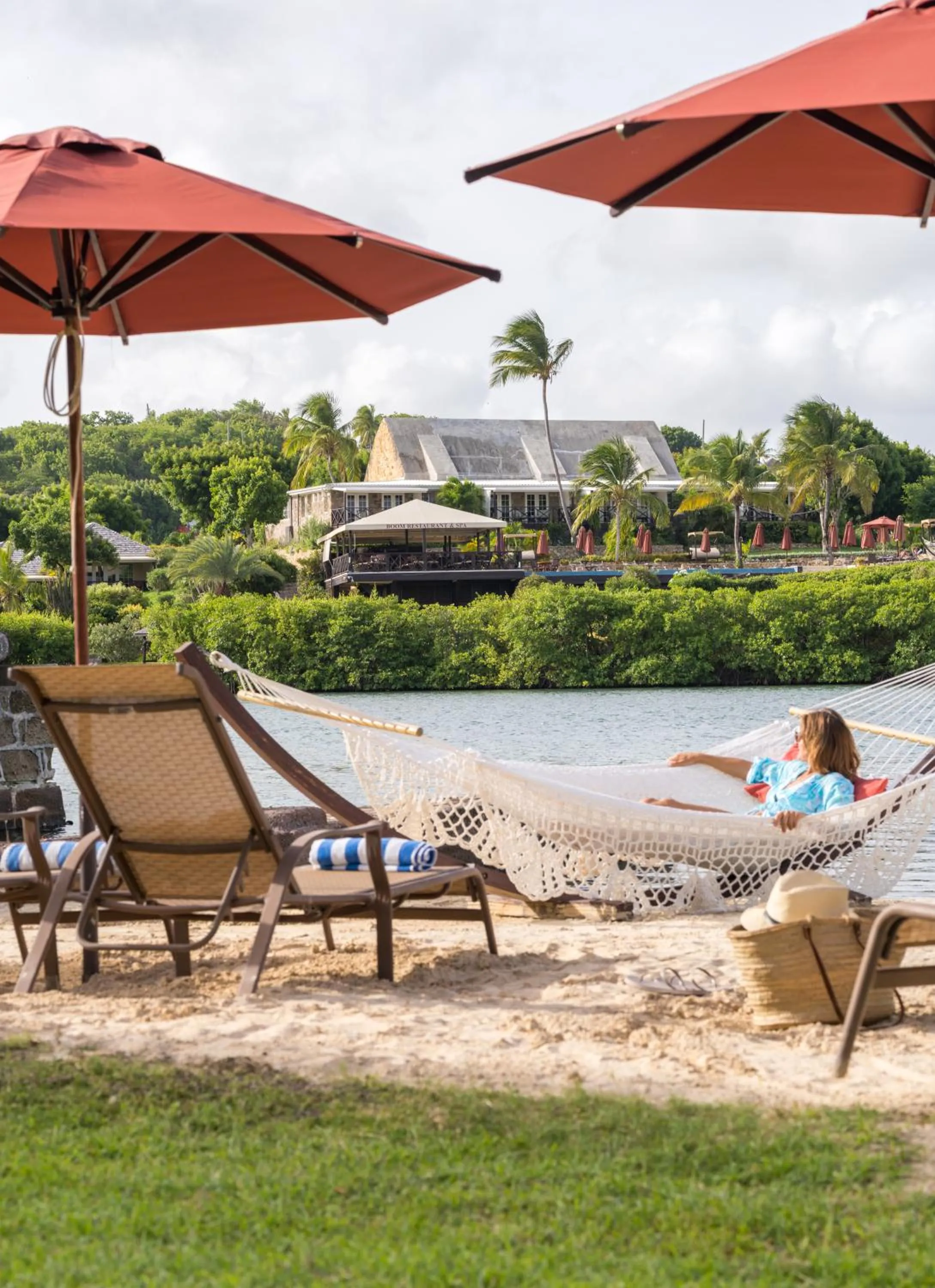 Beach in Admiral's Inn and Gunpowder Suites