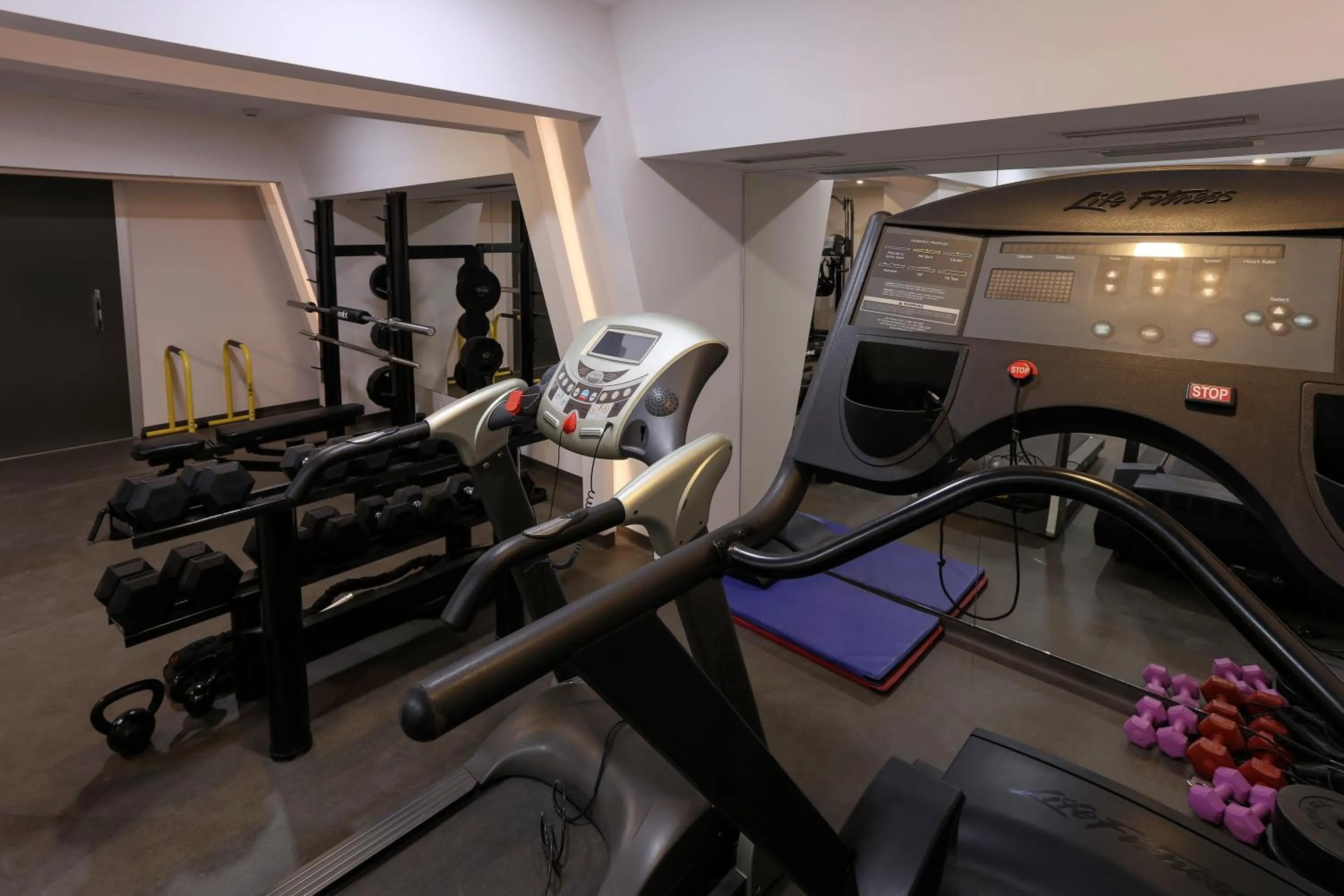 Fitness centre/facilities in Hotel MIR