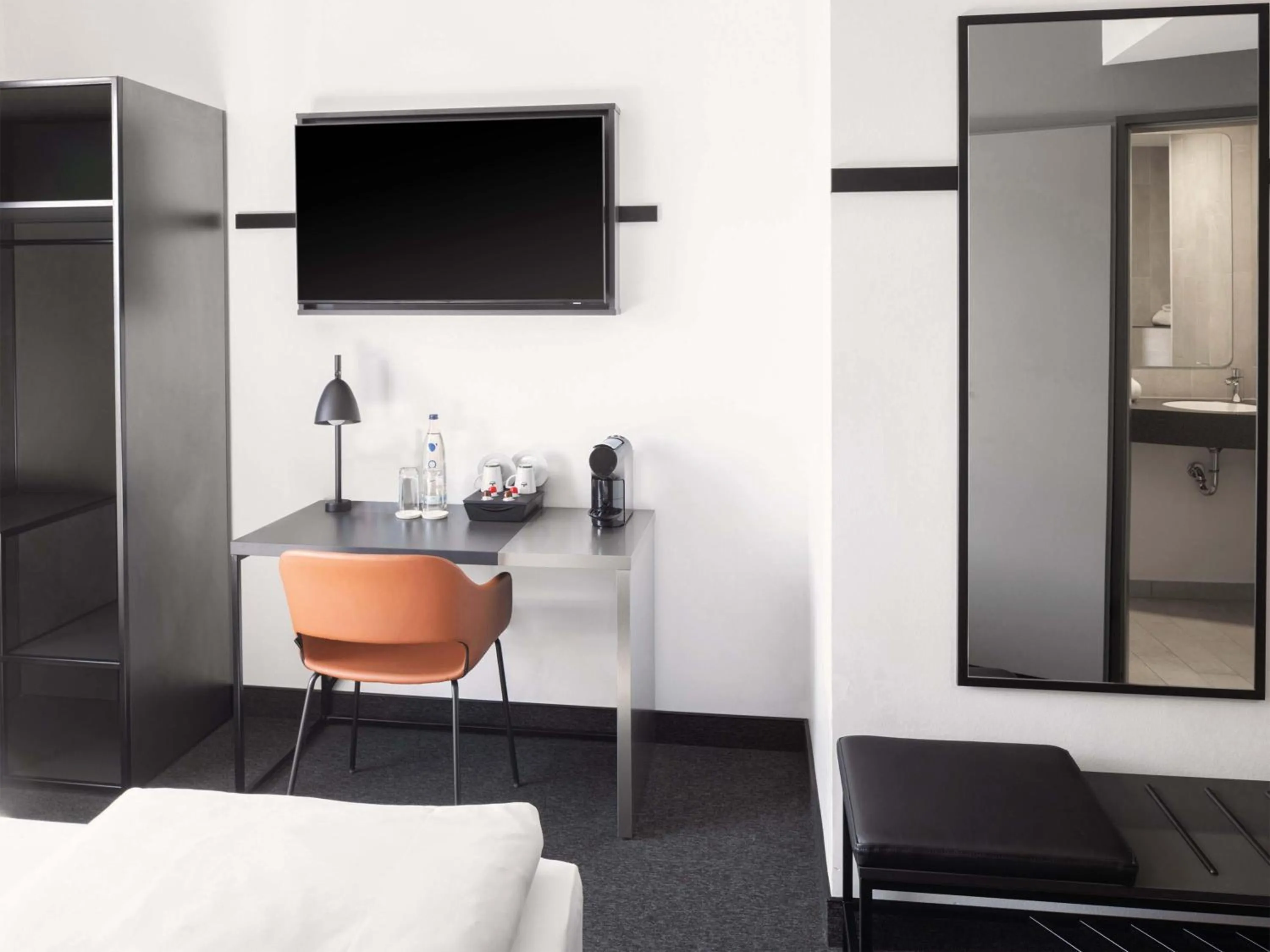 Photo of the whole room in B&B Hotel Kiel-City