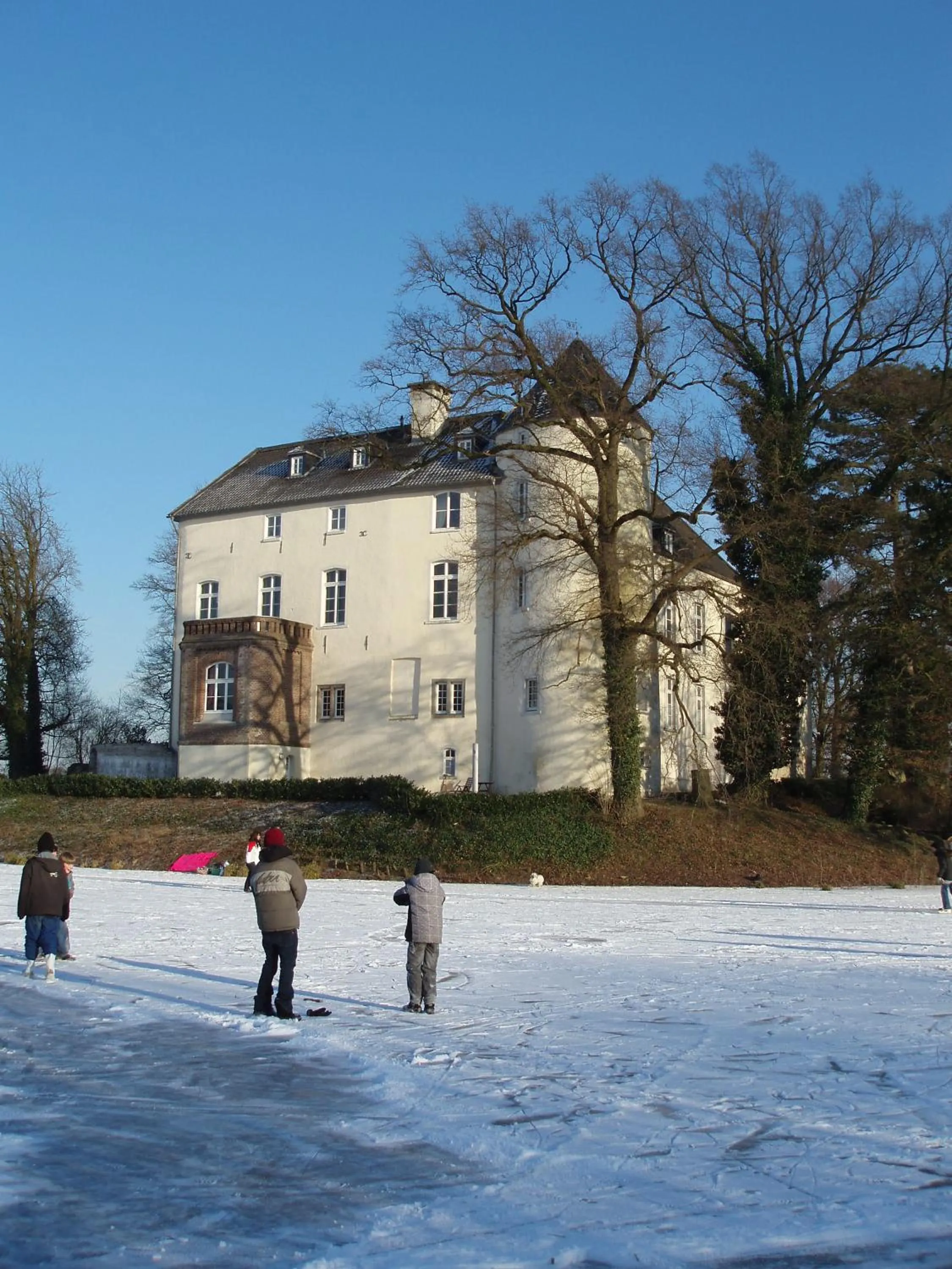 Winter in Burg Boetzelaer