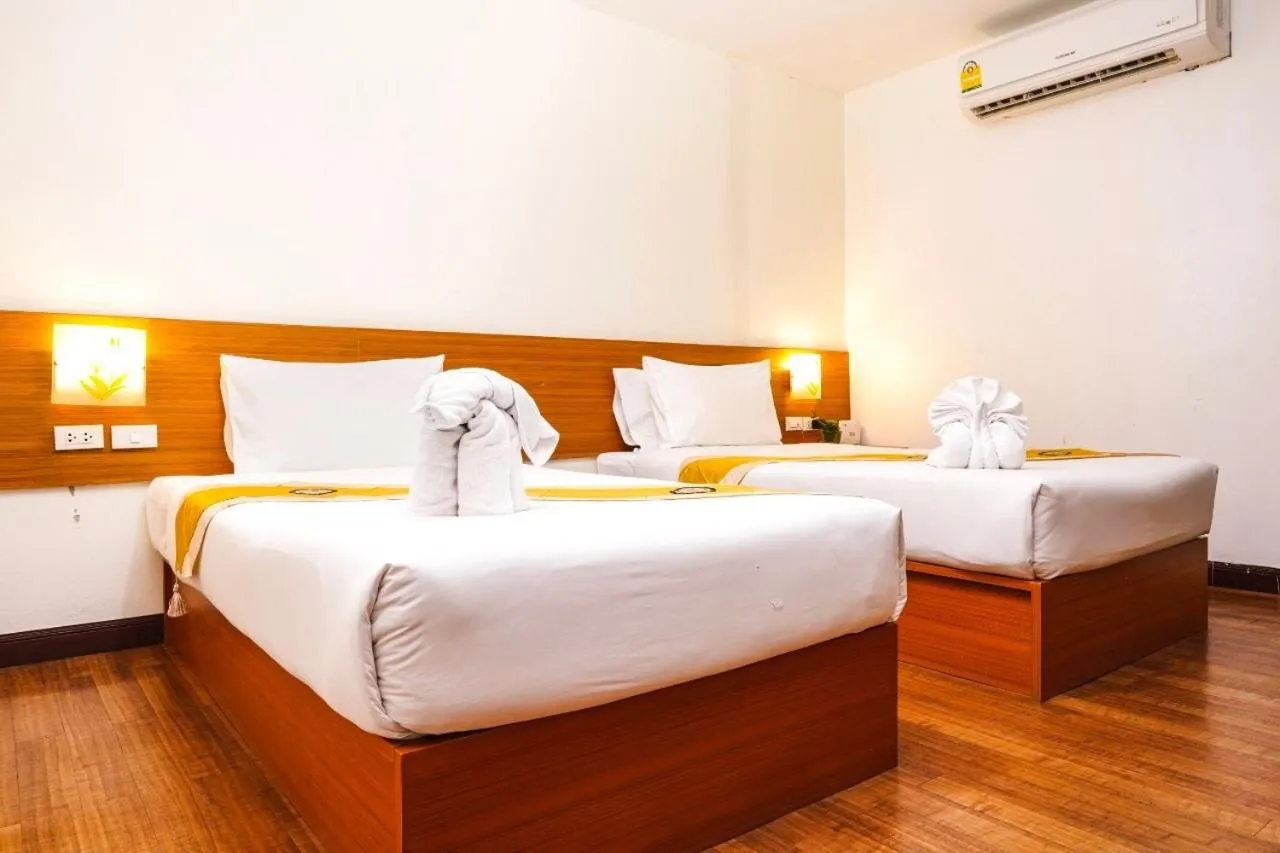 Bed in Neptuna Hotel