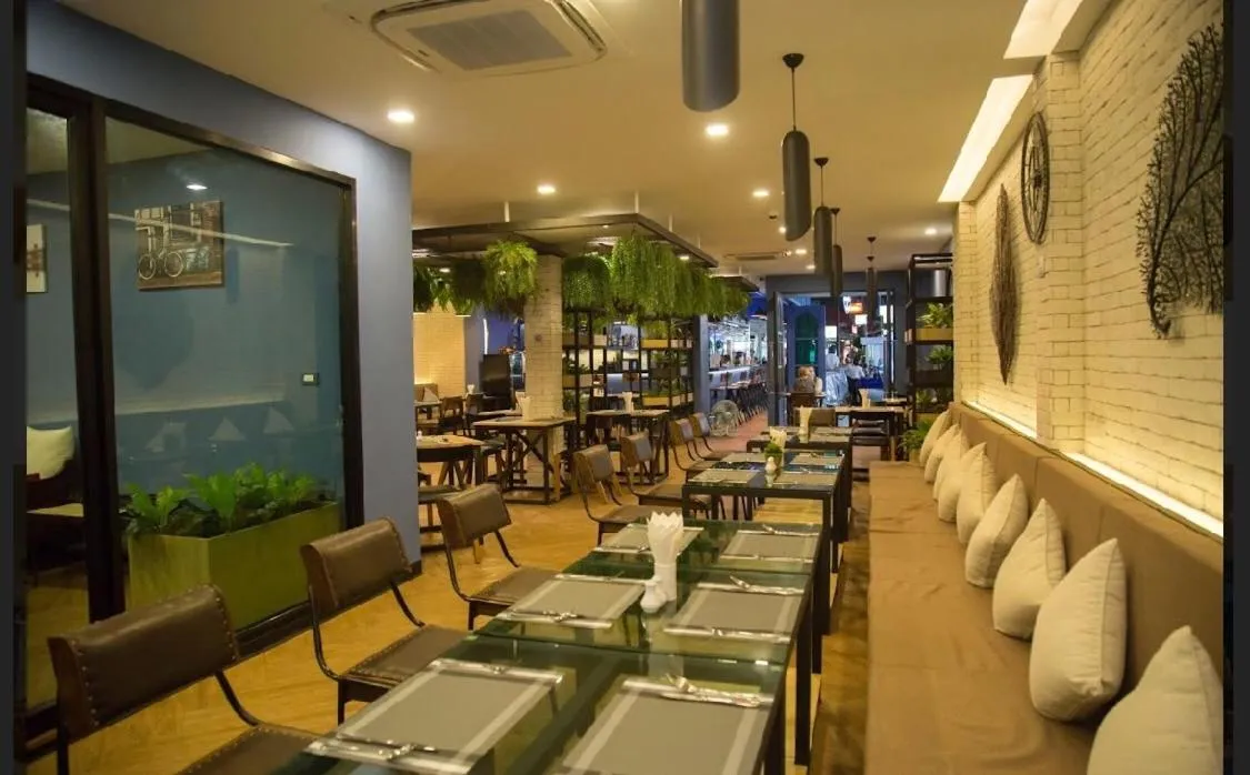 Seating area in Neptuna Hotel