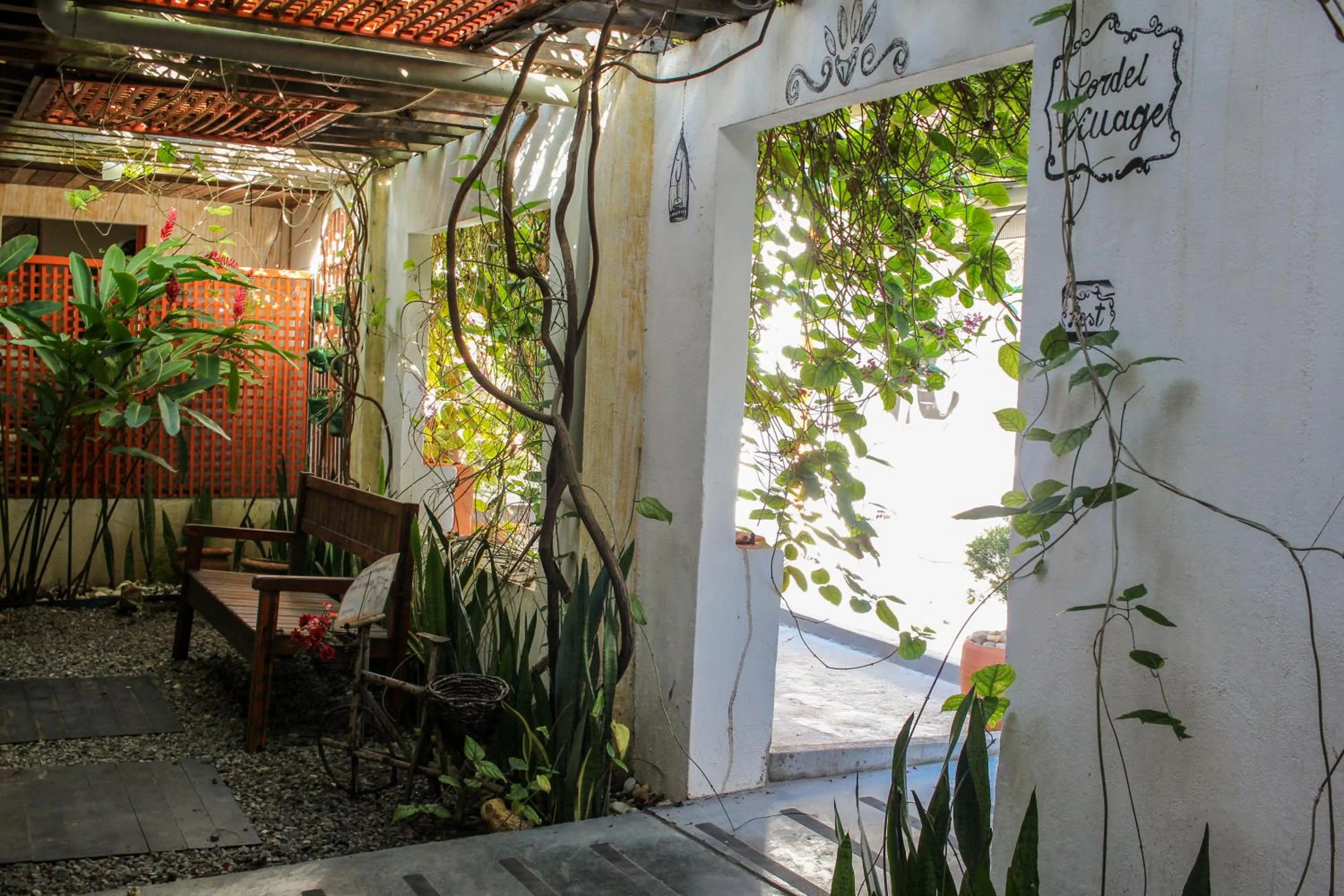 Garden in Vila Aju - Pousada Temática