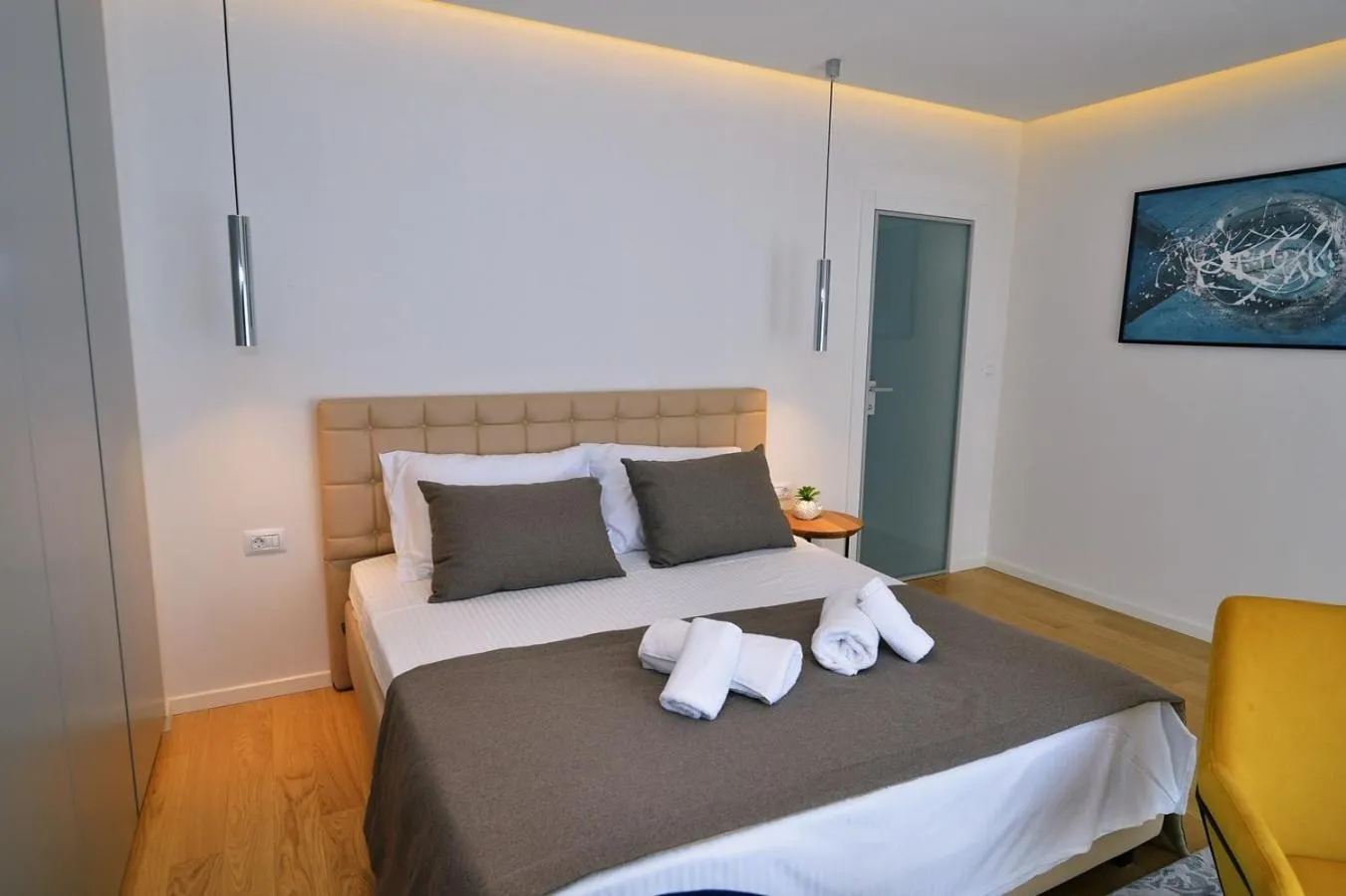 Bed in Apartments in Villa Ziza, rooftop swimming pool