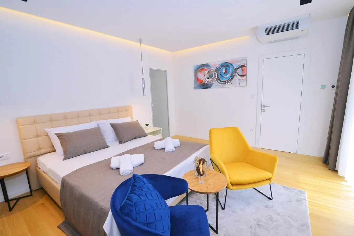 Bed in Apartments in Villa Ziza, rooftop swimming pool