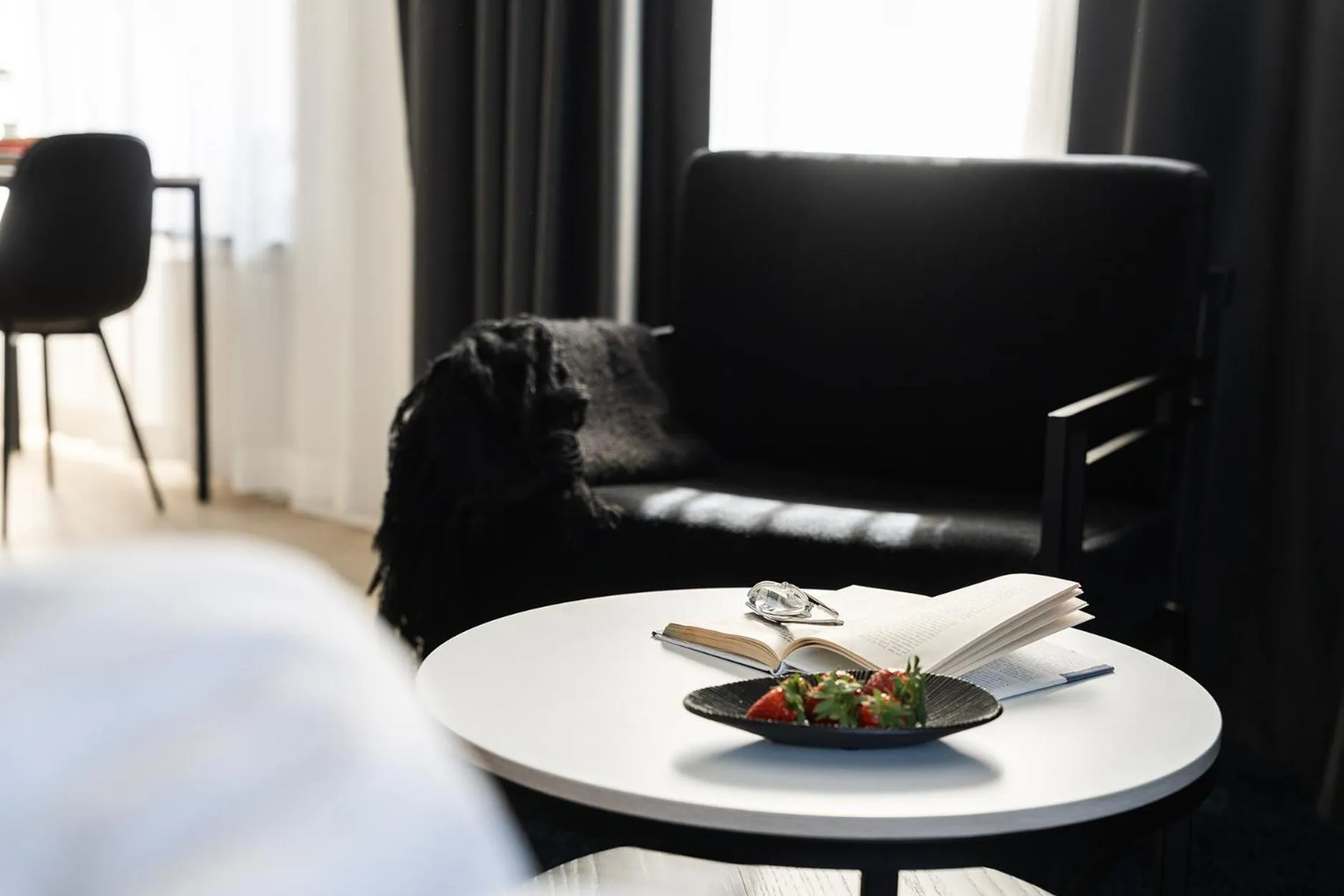 Seating area in Sky Hotel City Apartments