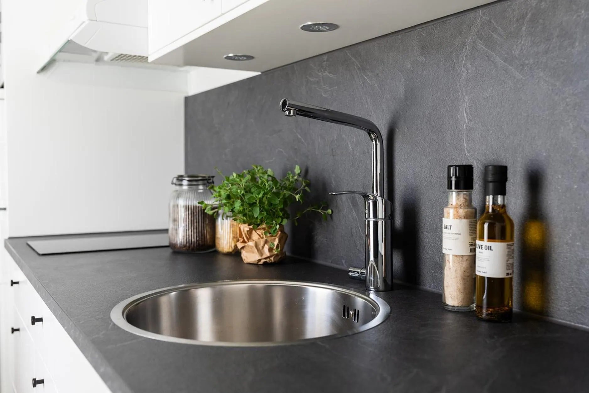 kitchen in Sky Hotel City Apartments