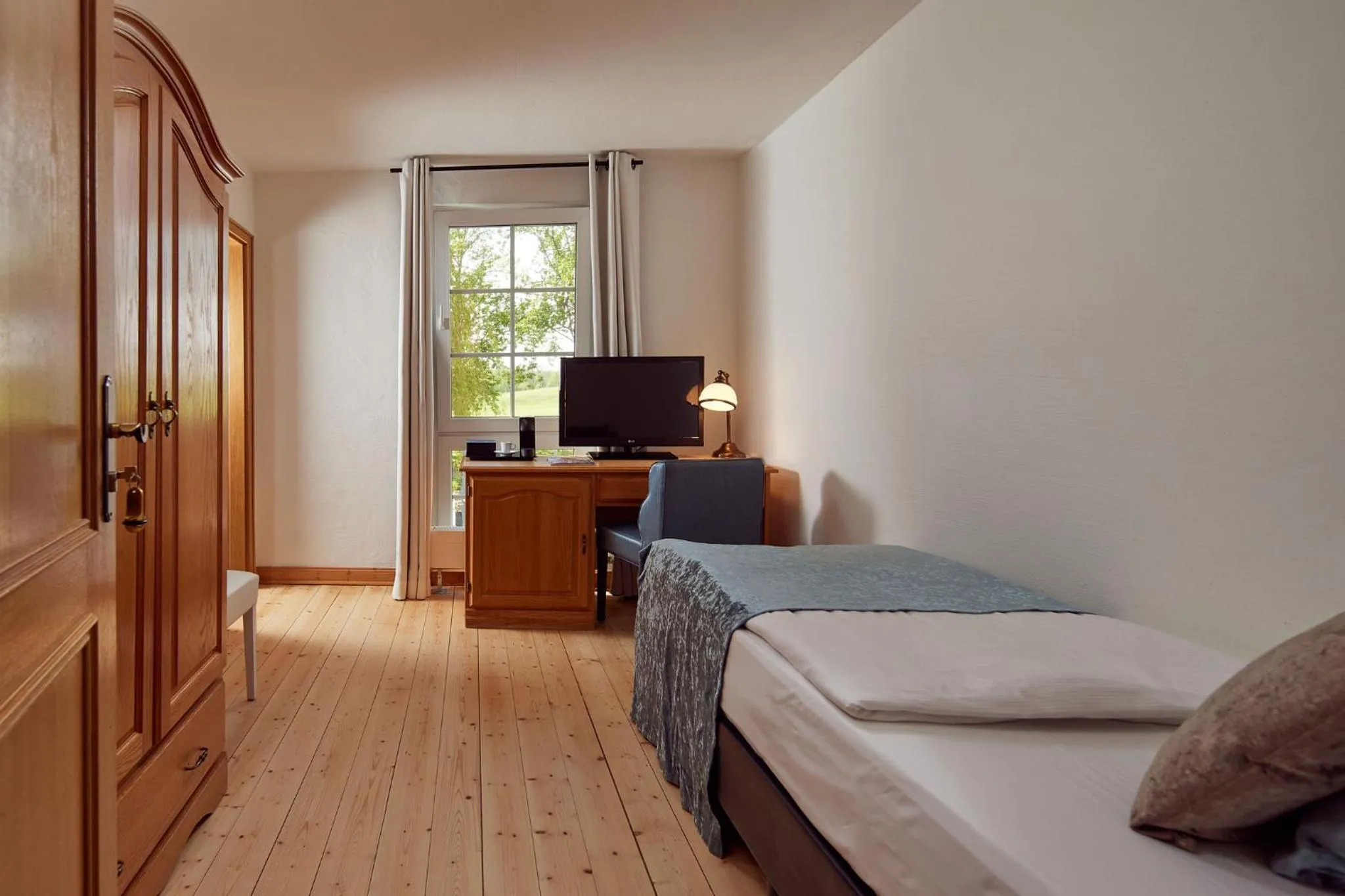 Bed in Van der Valk Golfhotel Serrahn - Adult Only