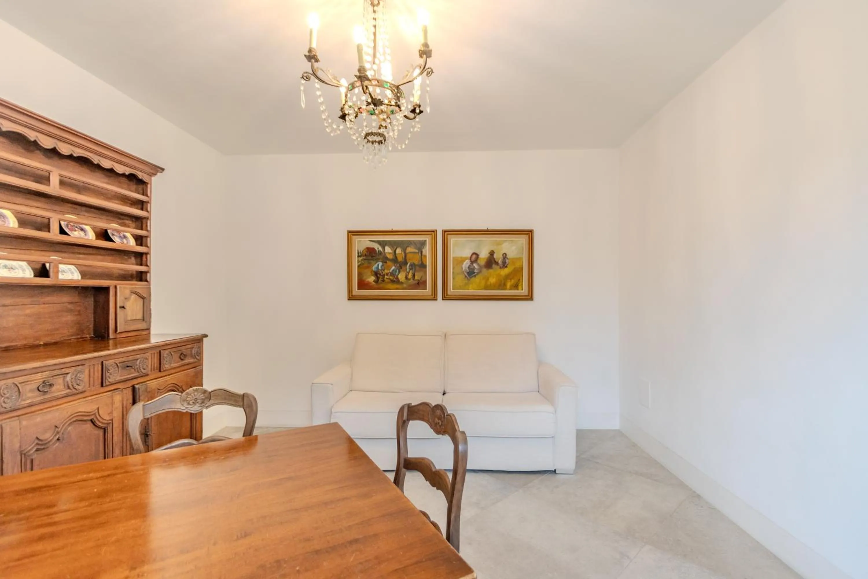 Photo of the whole room in Agriturismo Villa Toscana