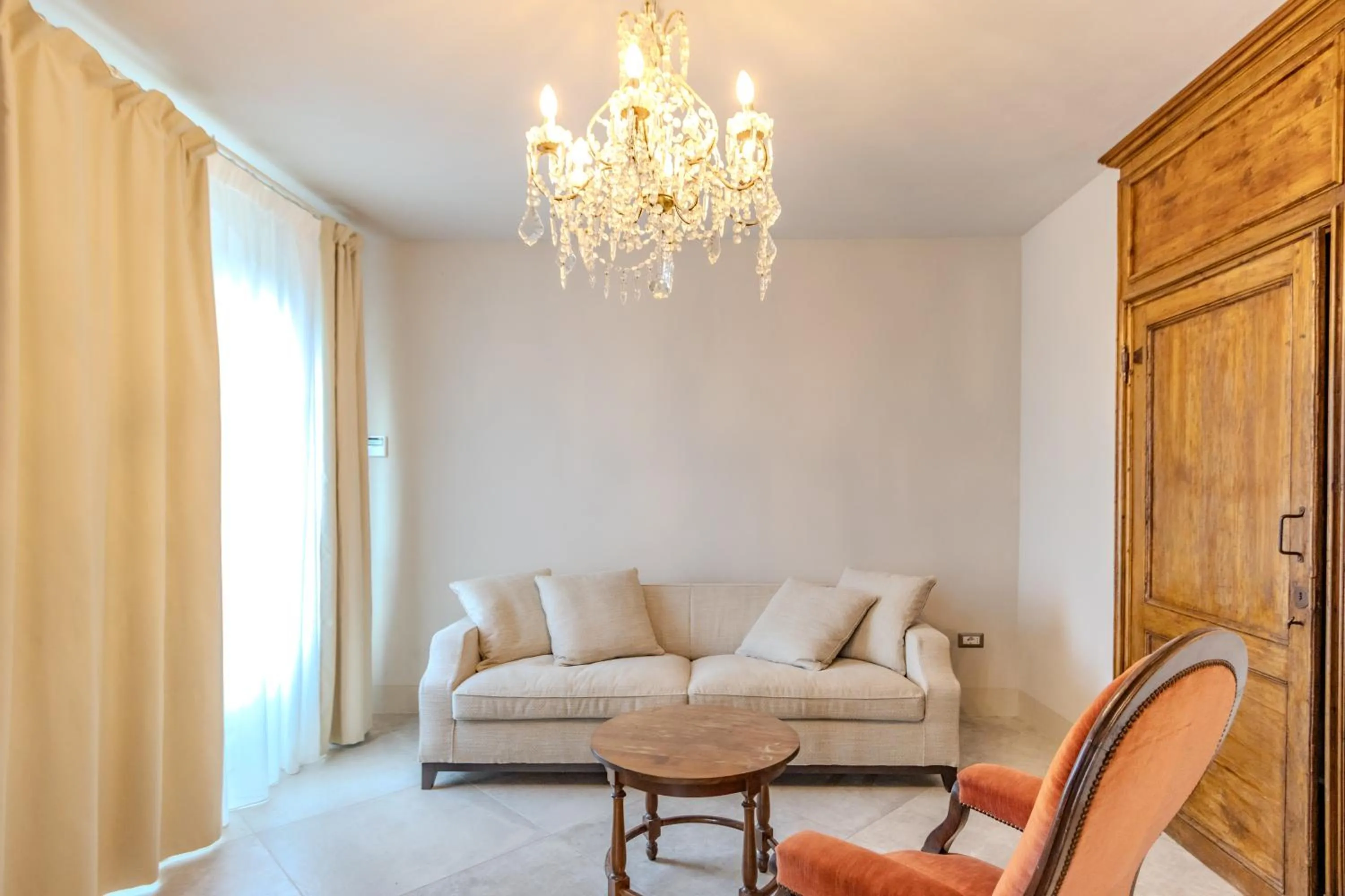 Photo of the whole room in Agriturismo Villa Toscana