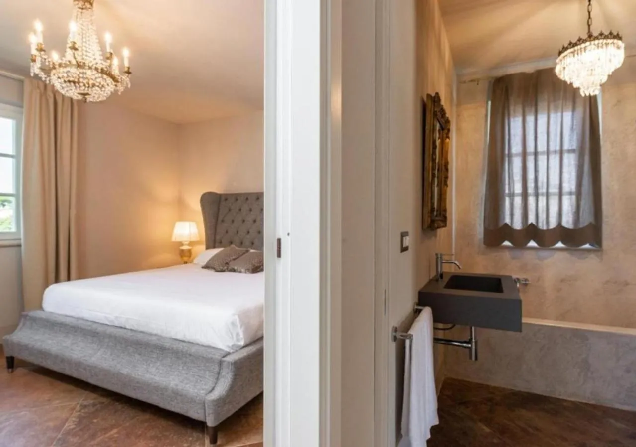 Photo of the whole room, Bed in Agriturismo Villa Toscana