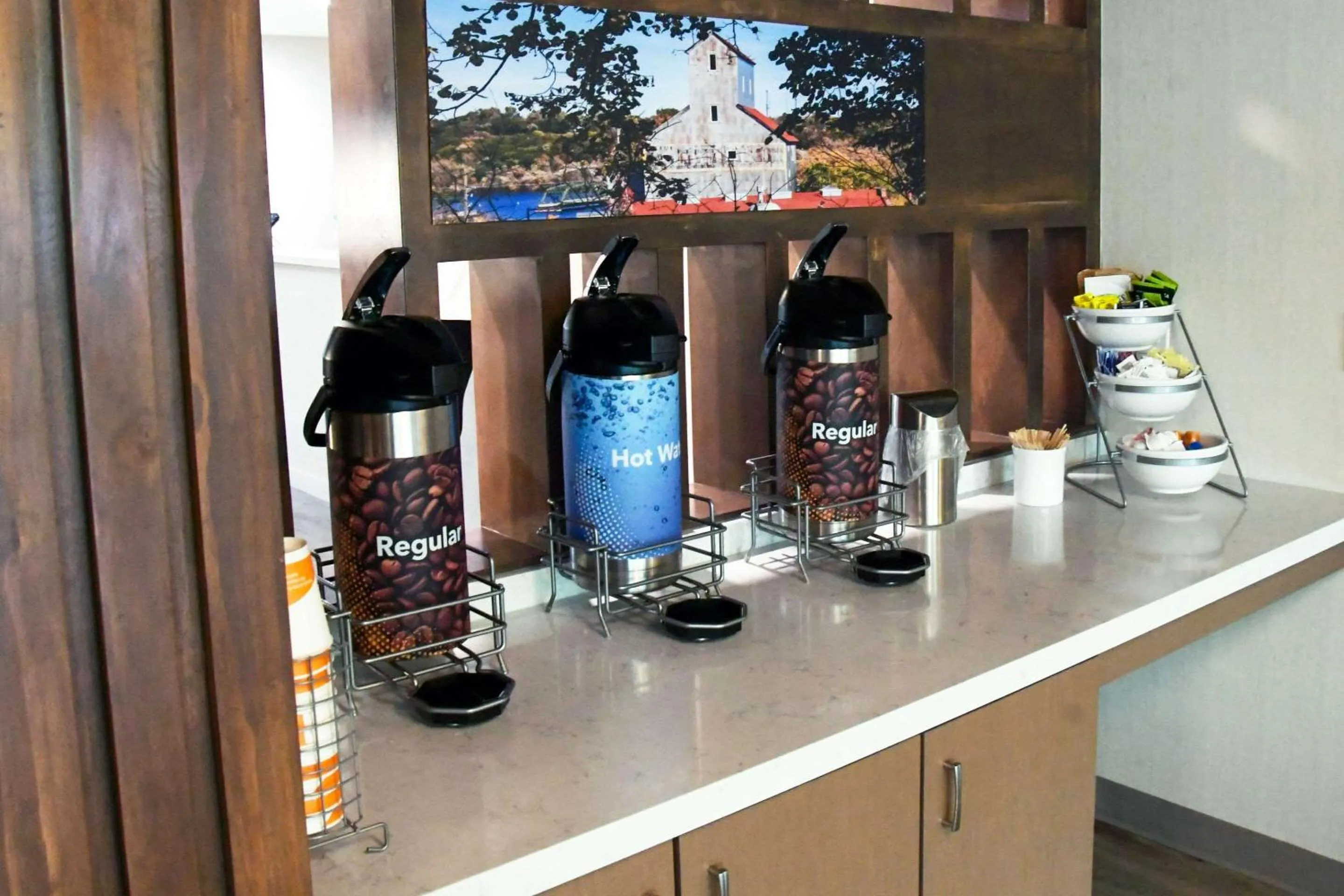 Breakfast in Comfort Inn & Suites NW Milwaukee