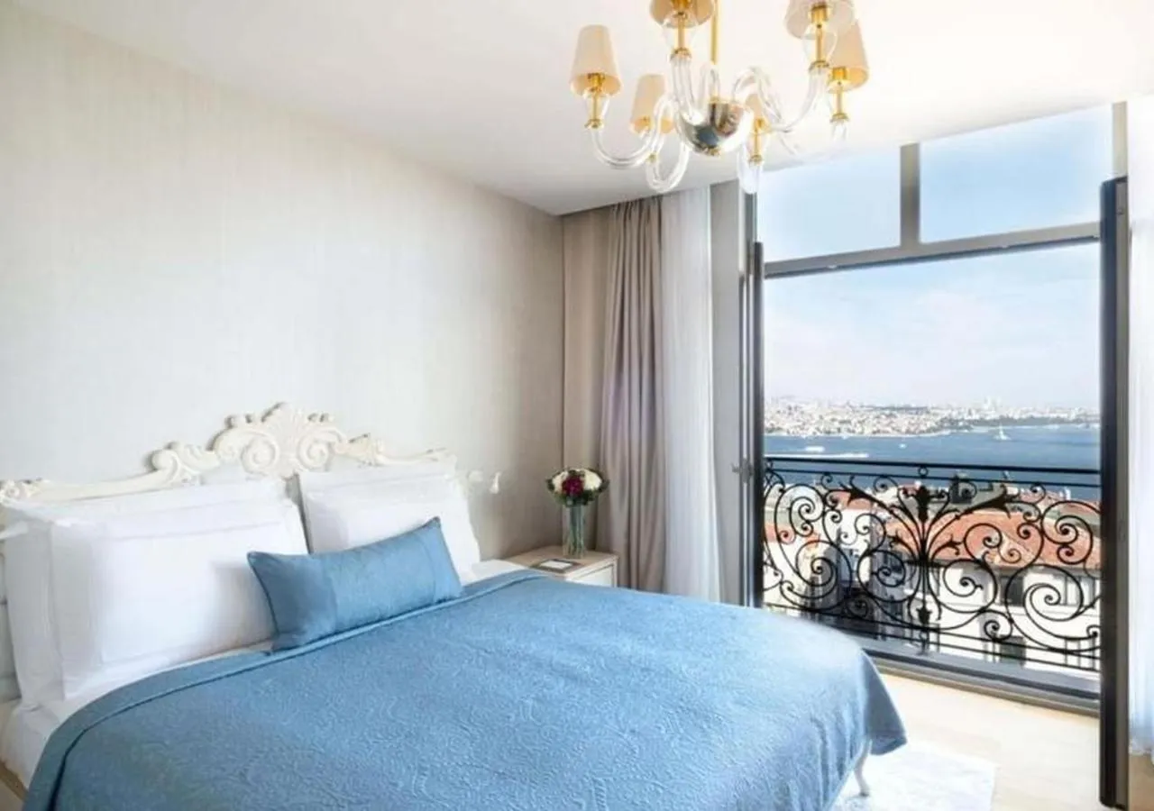 Bed in CVK Park Bosphorus Hotel Istanbul