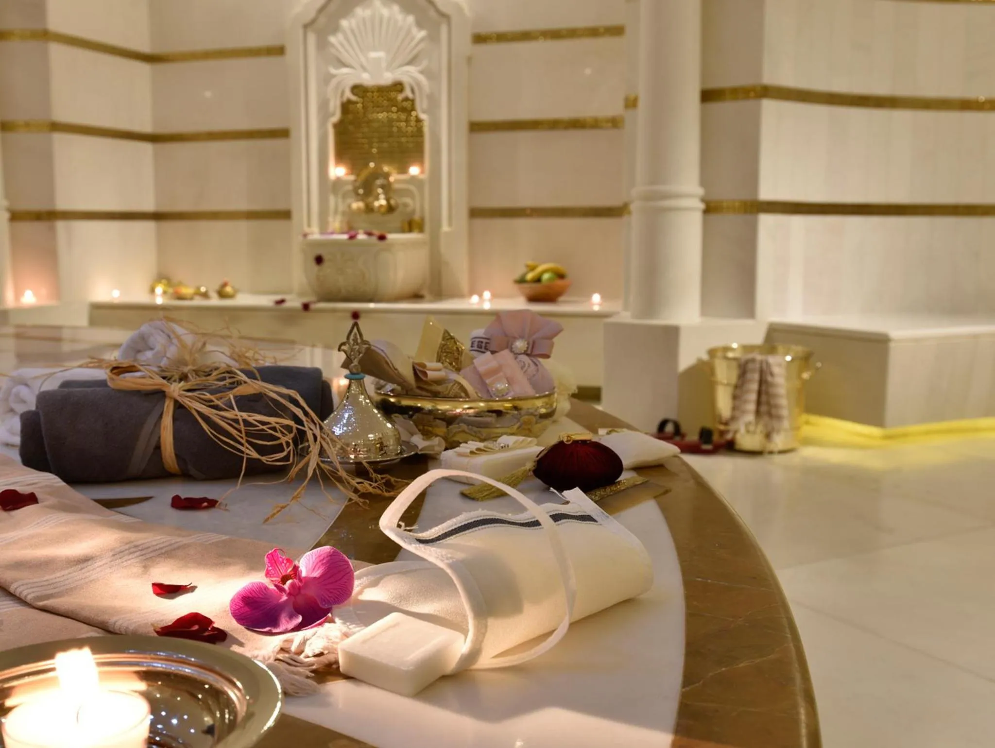 Public Bath in CVK Park Bosphorus Hotel Istanbul