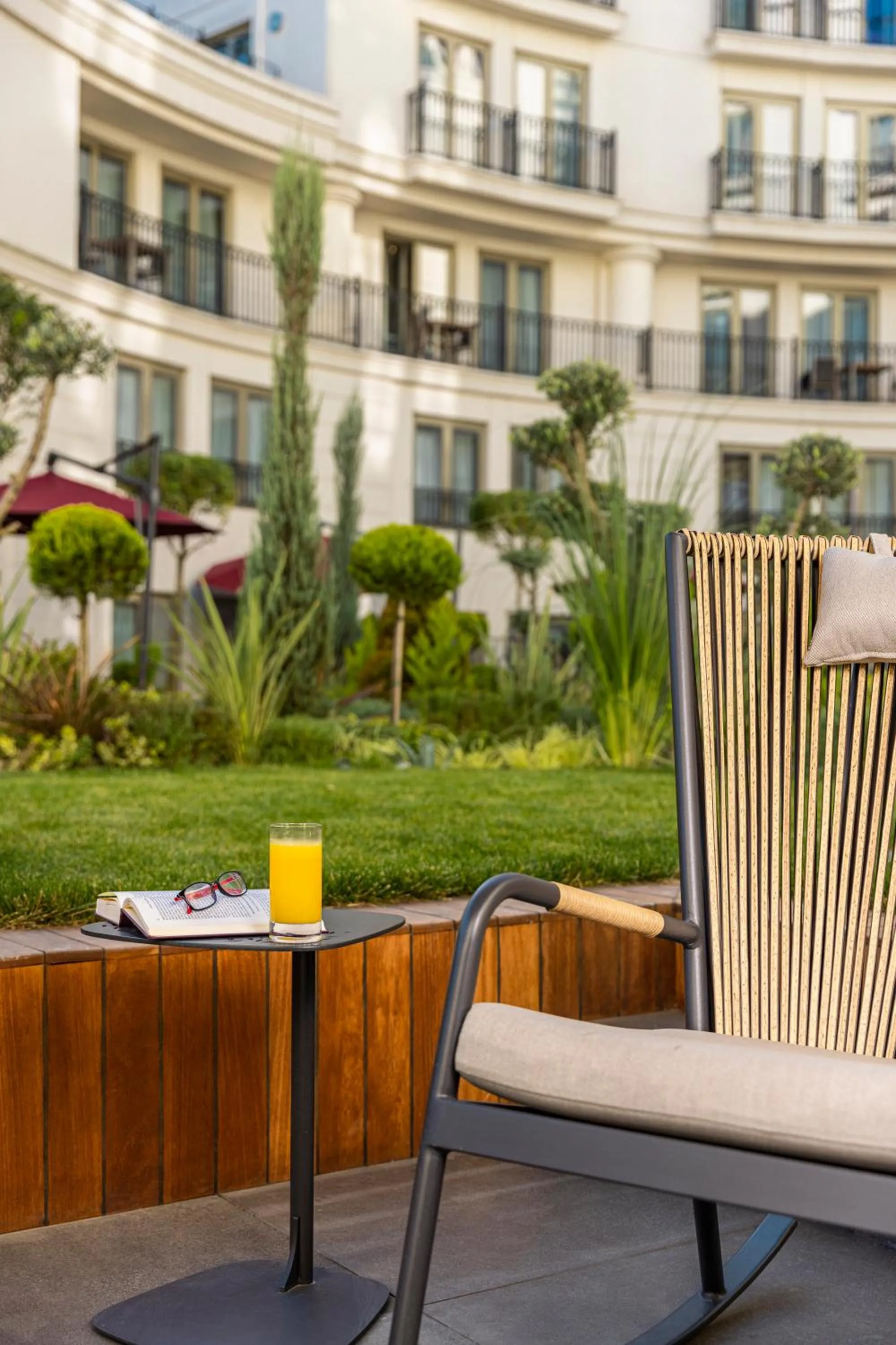 Garden in CVK Park Bosphorus Hotel Istanbul