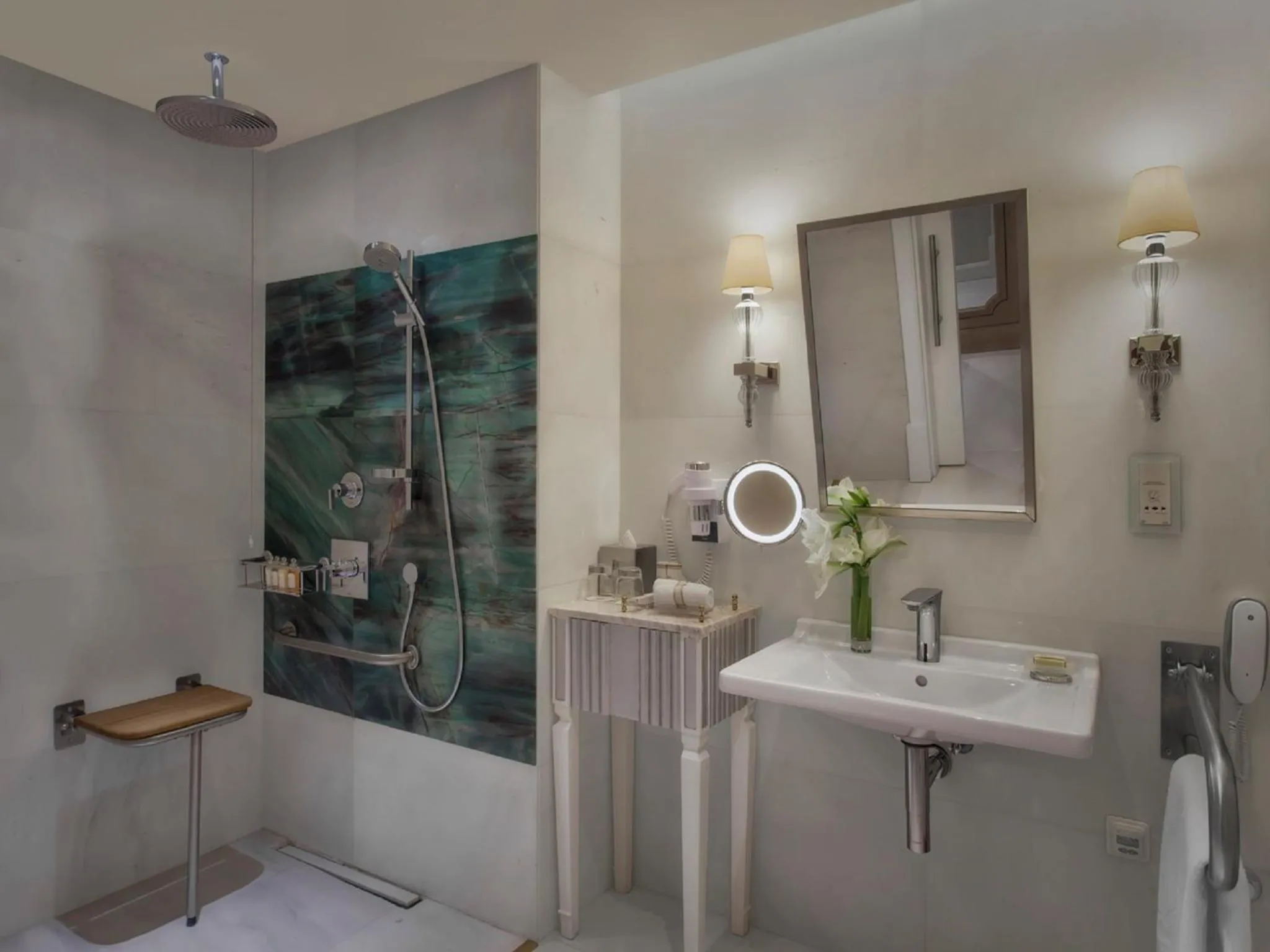 Shower in CVK Park Bosphorus Hotel Istanbul