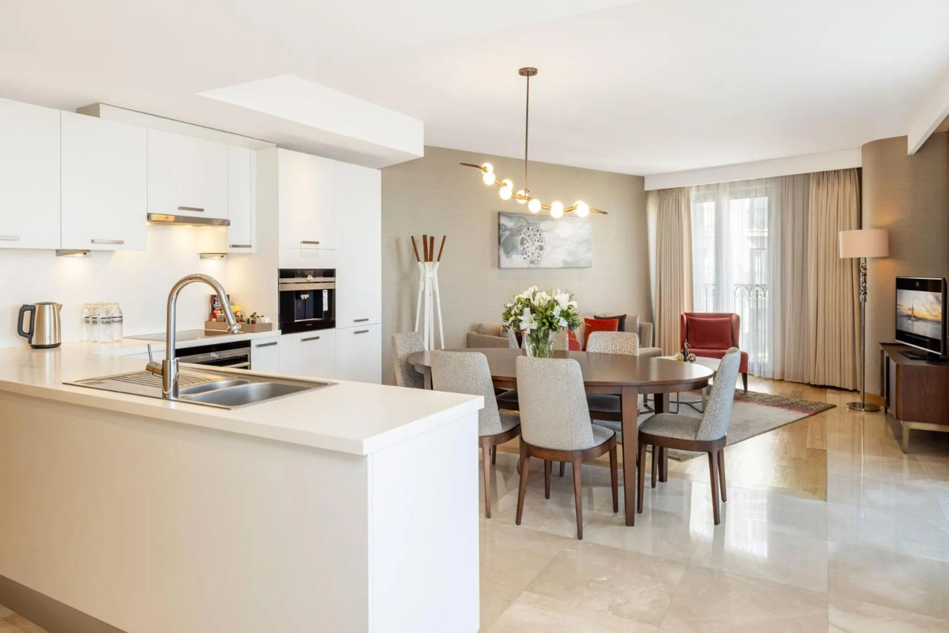 Kitchen or kitchenette in CVK Park Bosphorus Hotel Istanbul