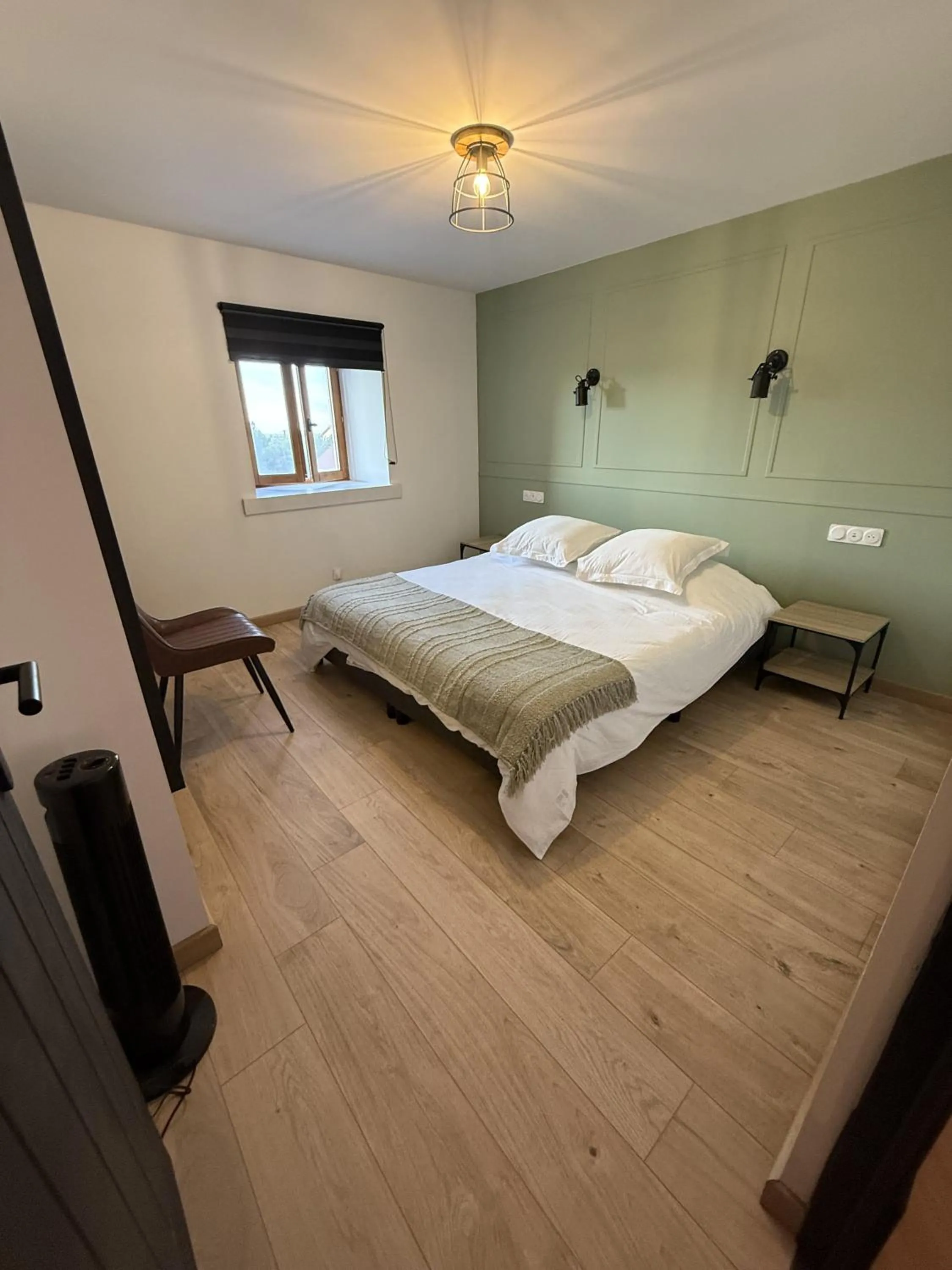 Bedroom, Bed in Gites Le Grand Tornage holiday fun for the whole family