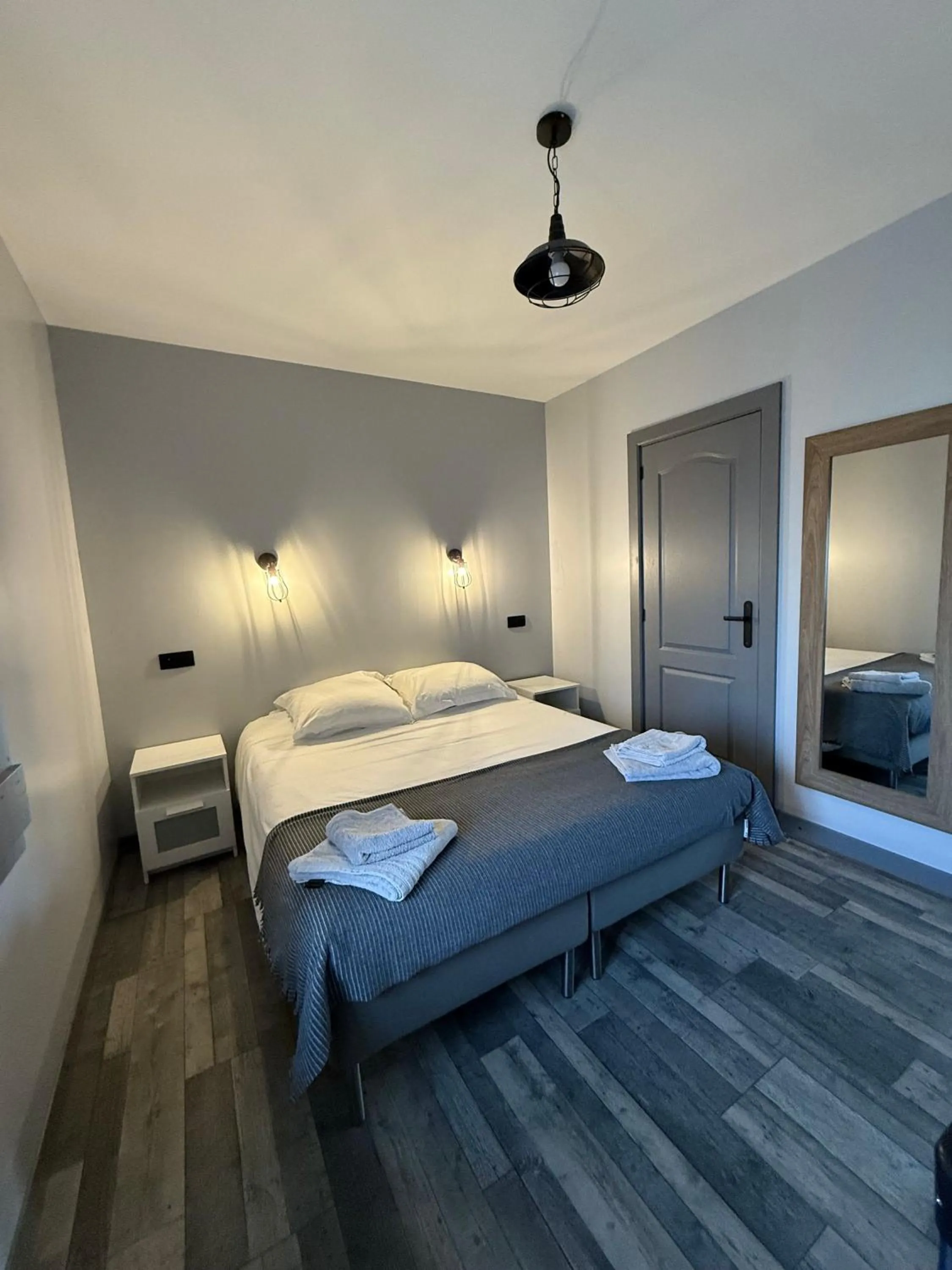 Bedroom, Bed in Gites Le Grand Tornage holiday fun for the whole family