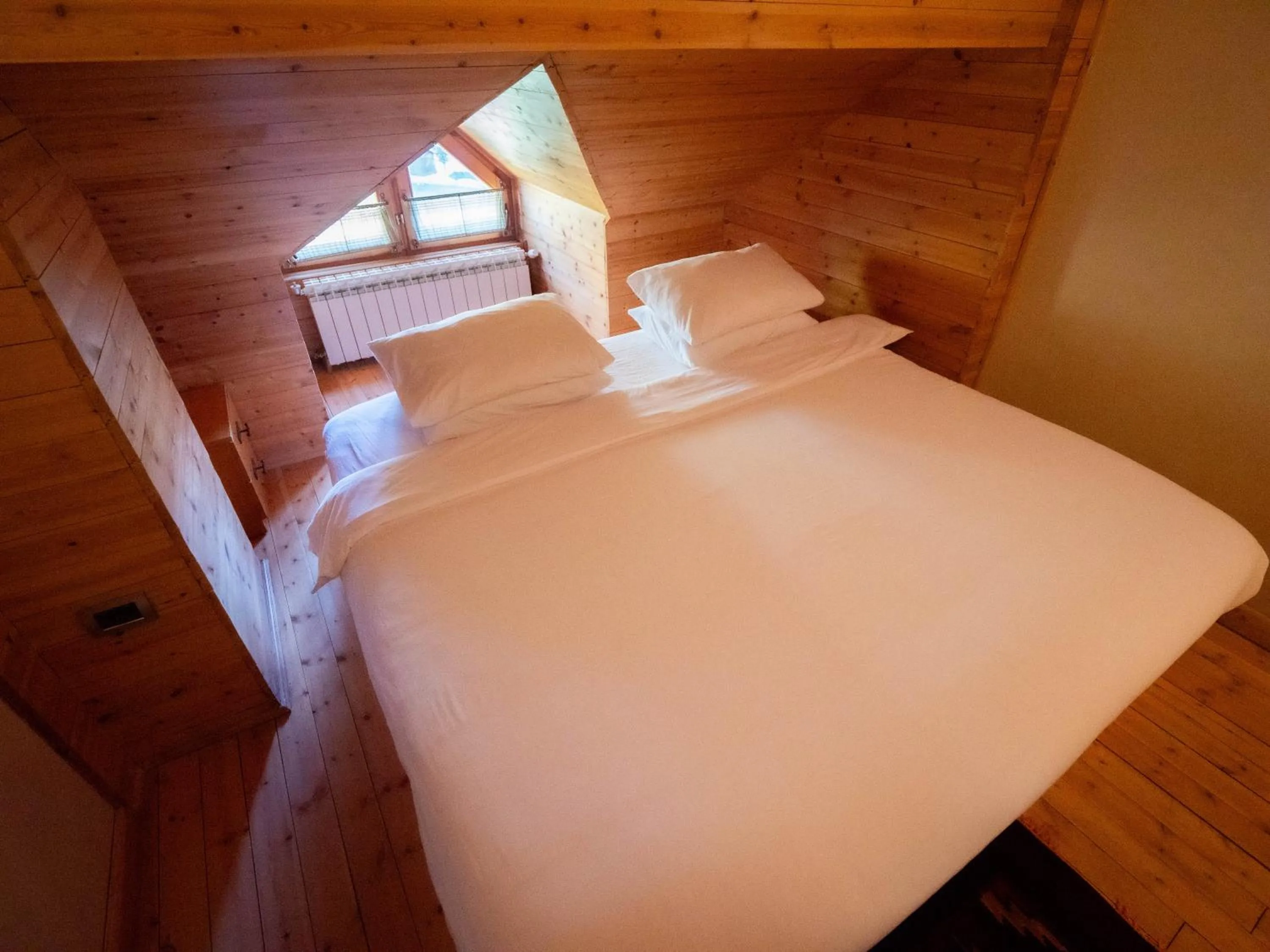 Photo of the whole room, Bed in Natyral Razma Resort