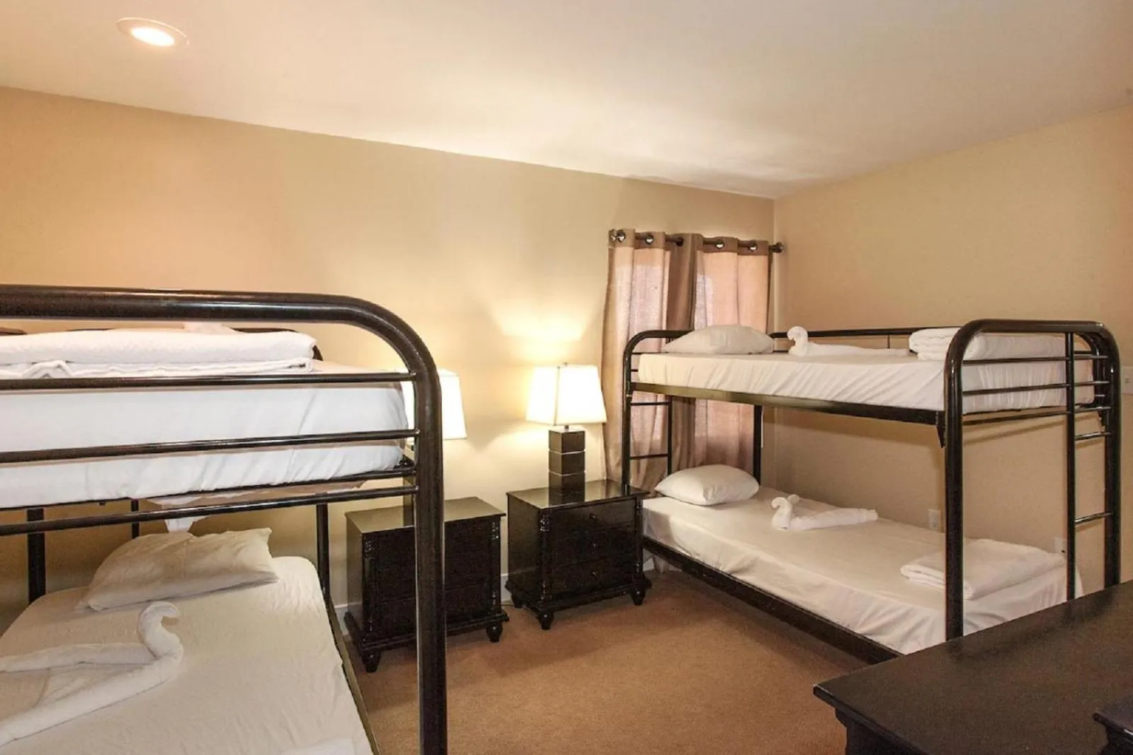 Bedroom, Bed in Seahaven Beach Hotel Panama City Beach