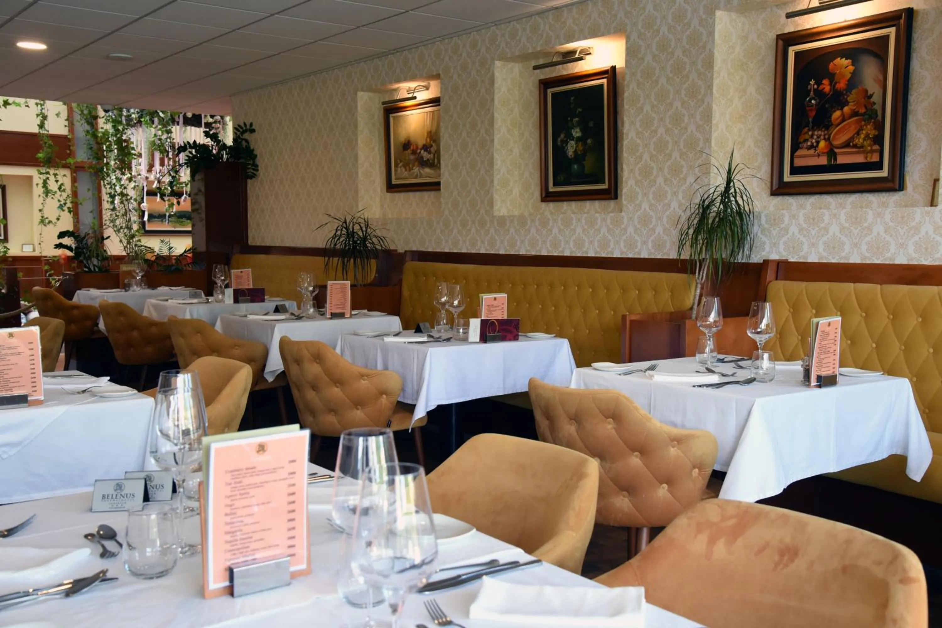Restaurant/places to eat in Belenus Thermalhotel superior
