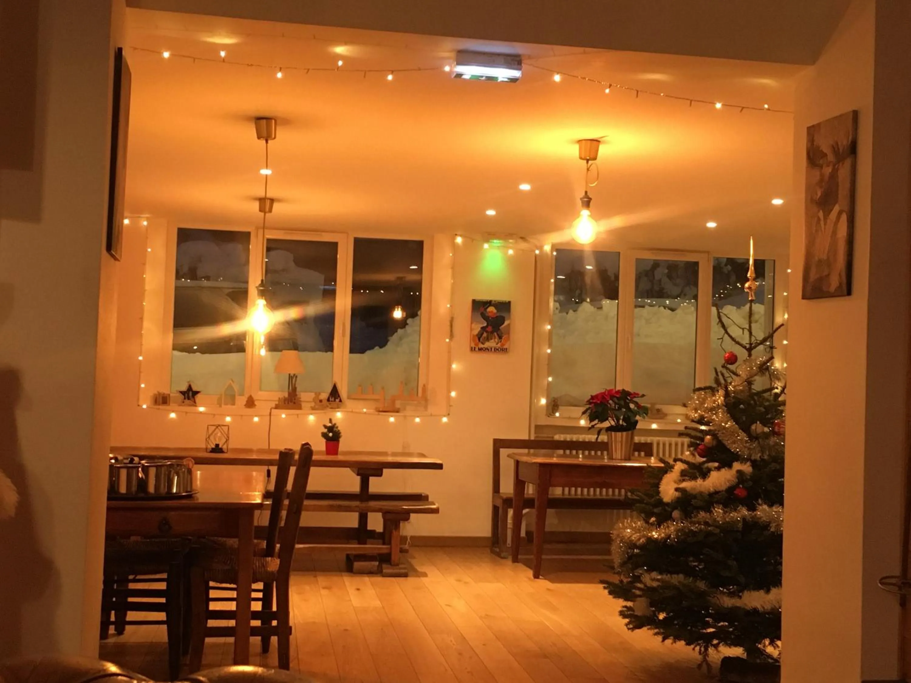 Breakfast in Hôtel Les Mouflons