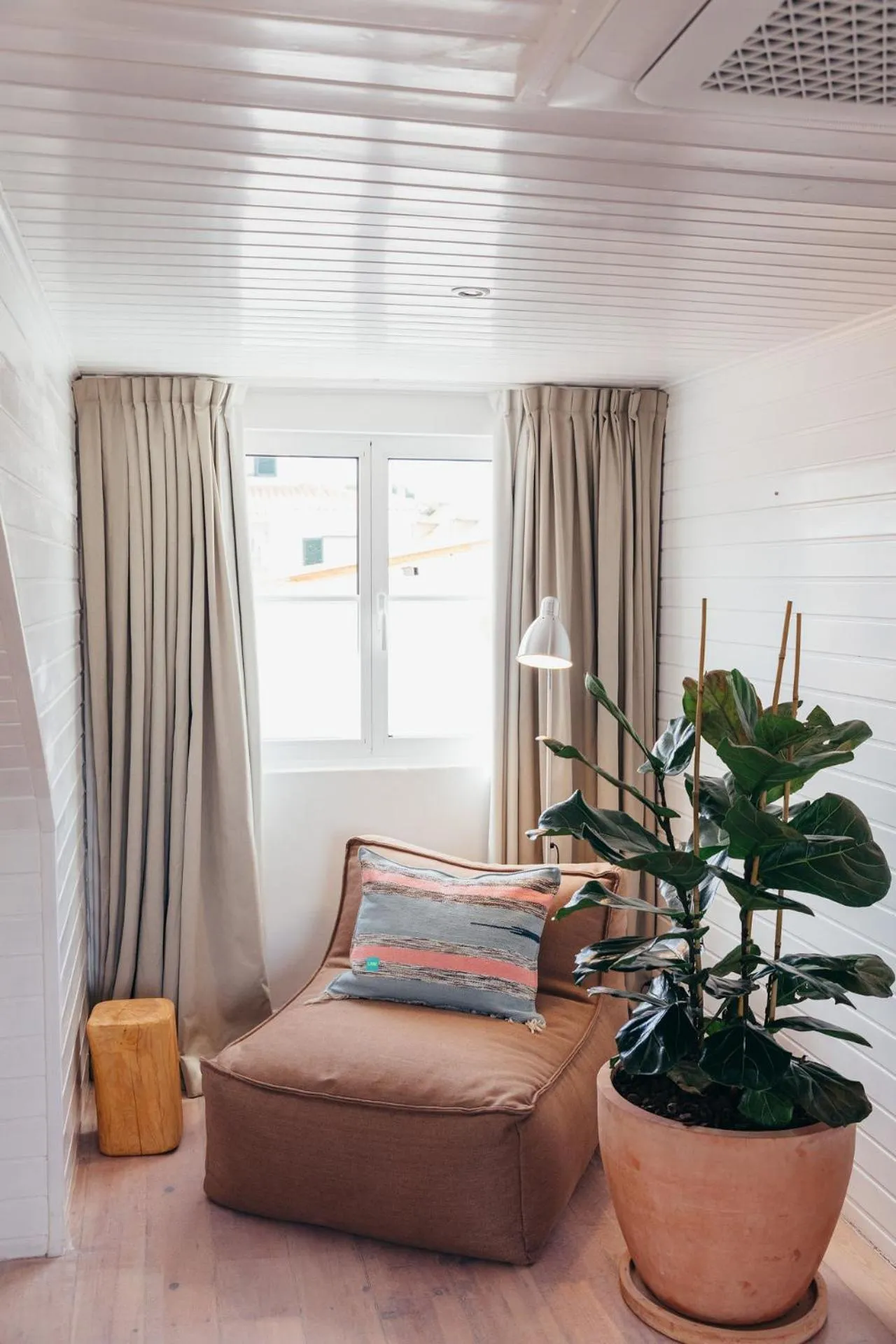 Seating area in LEGASEA - Cascais Guesthouse