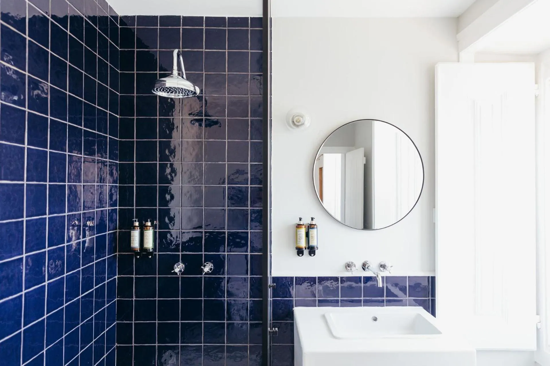 Bathroom in LEGASEA - Cascais Guesthouse