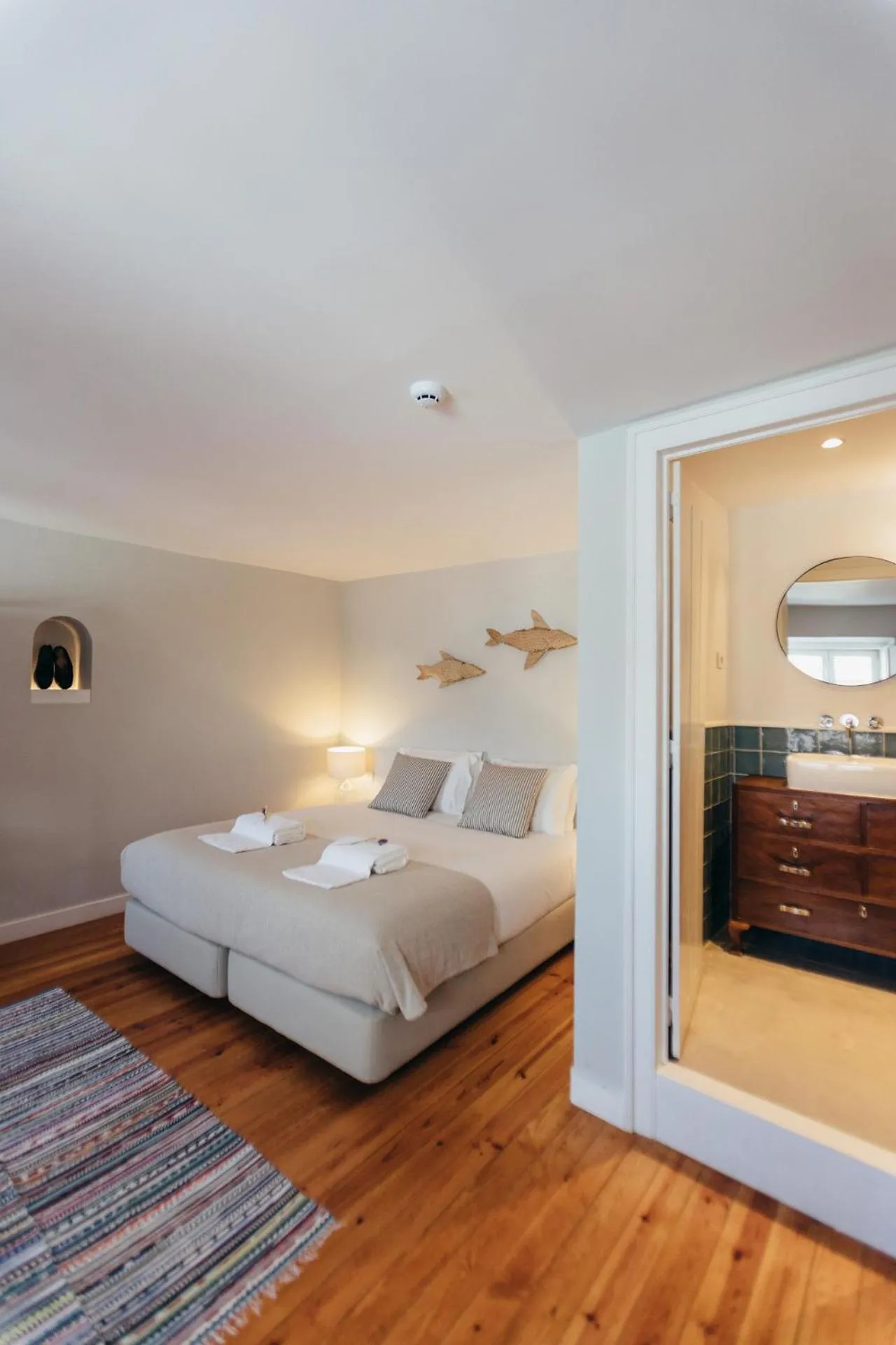 Bed in LEGASEA - Cascais Guesthouse