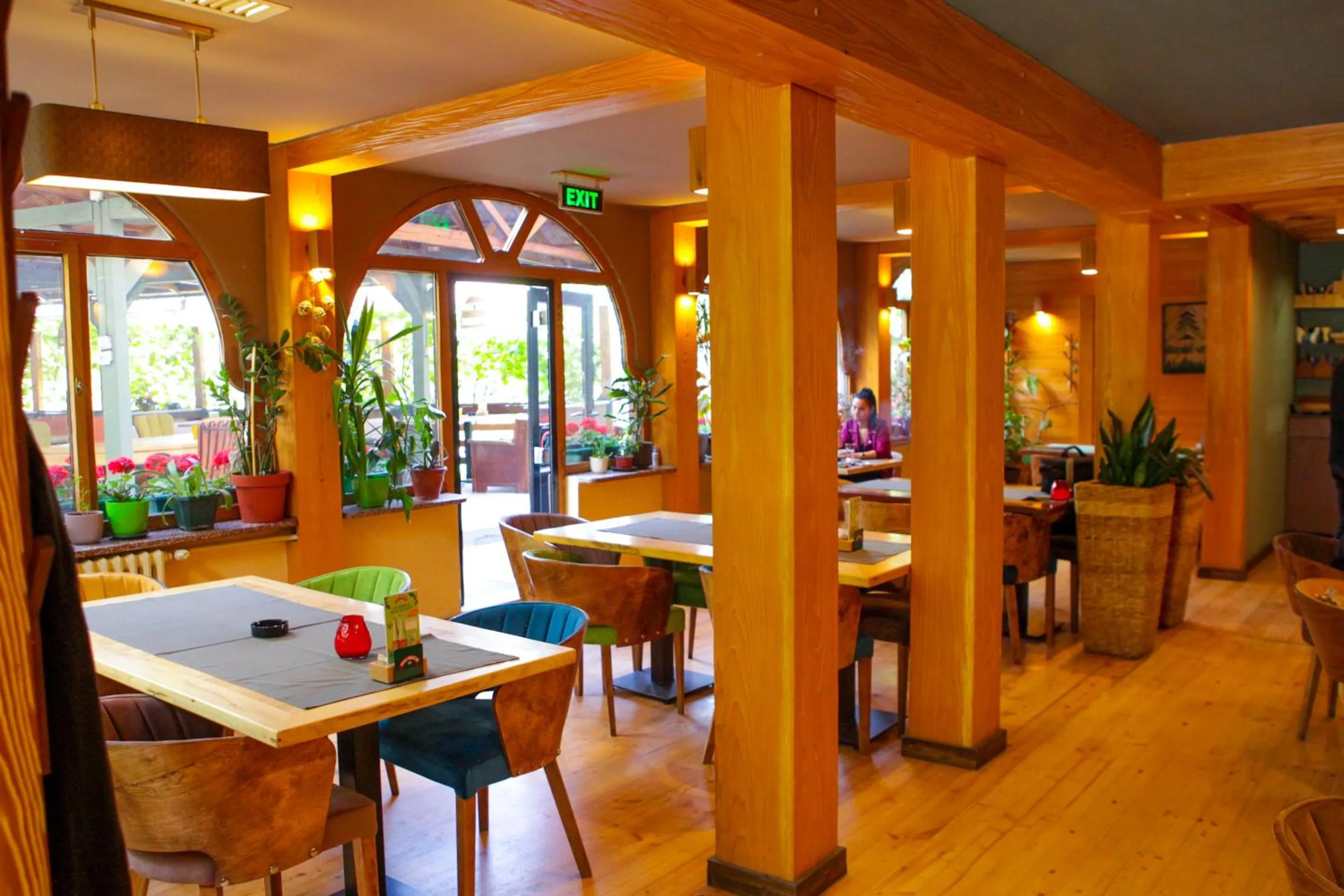 Restaurant/places to eat in Gorski vrt