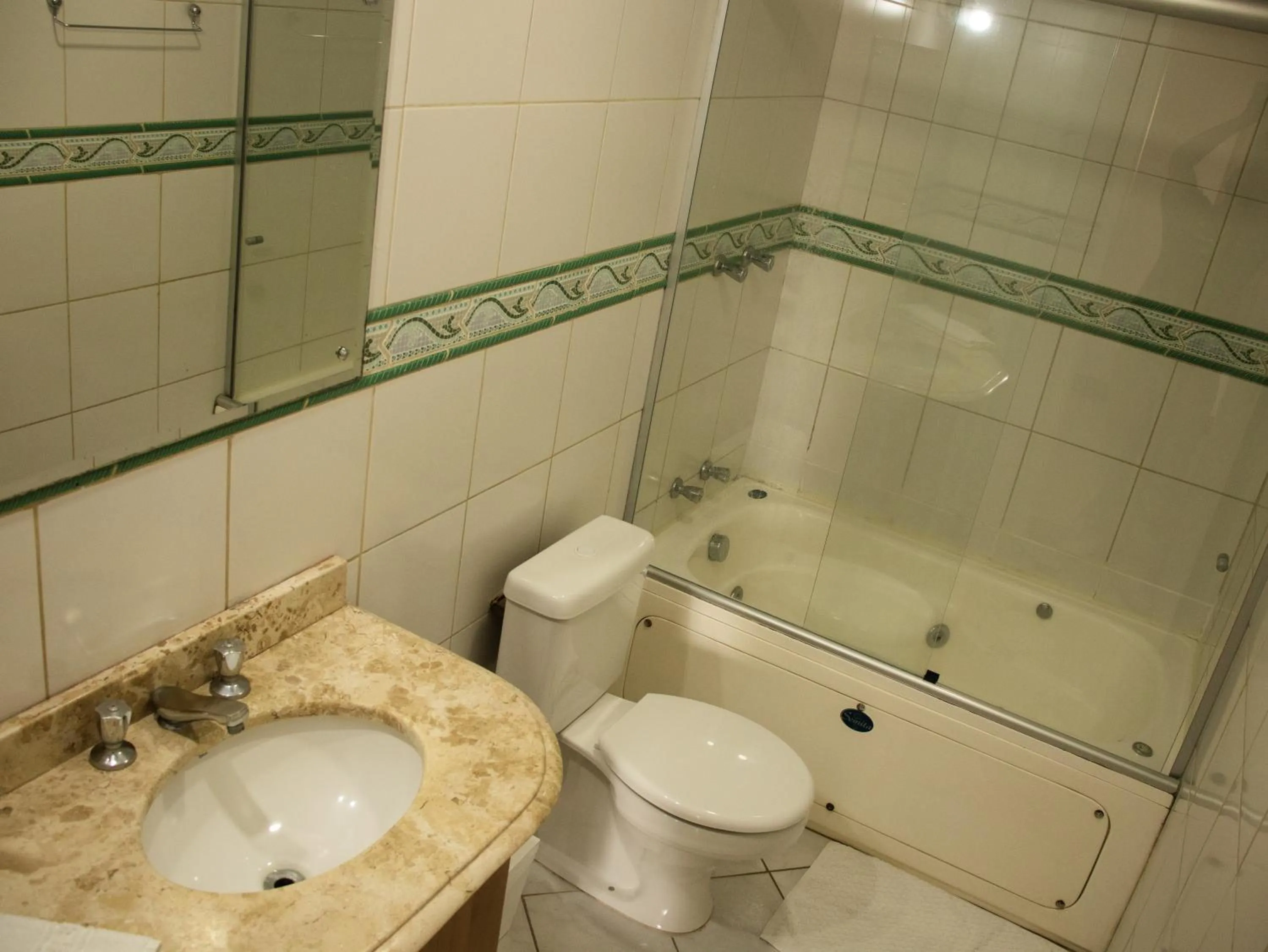 Bathroom in Hotel Villa Souza Ltda