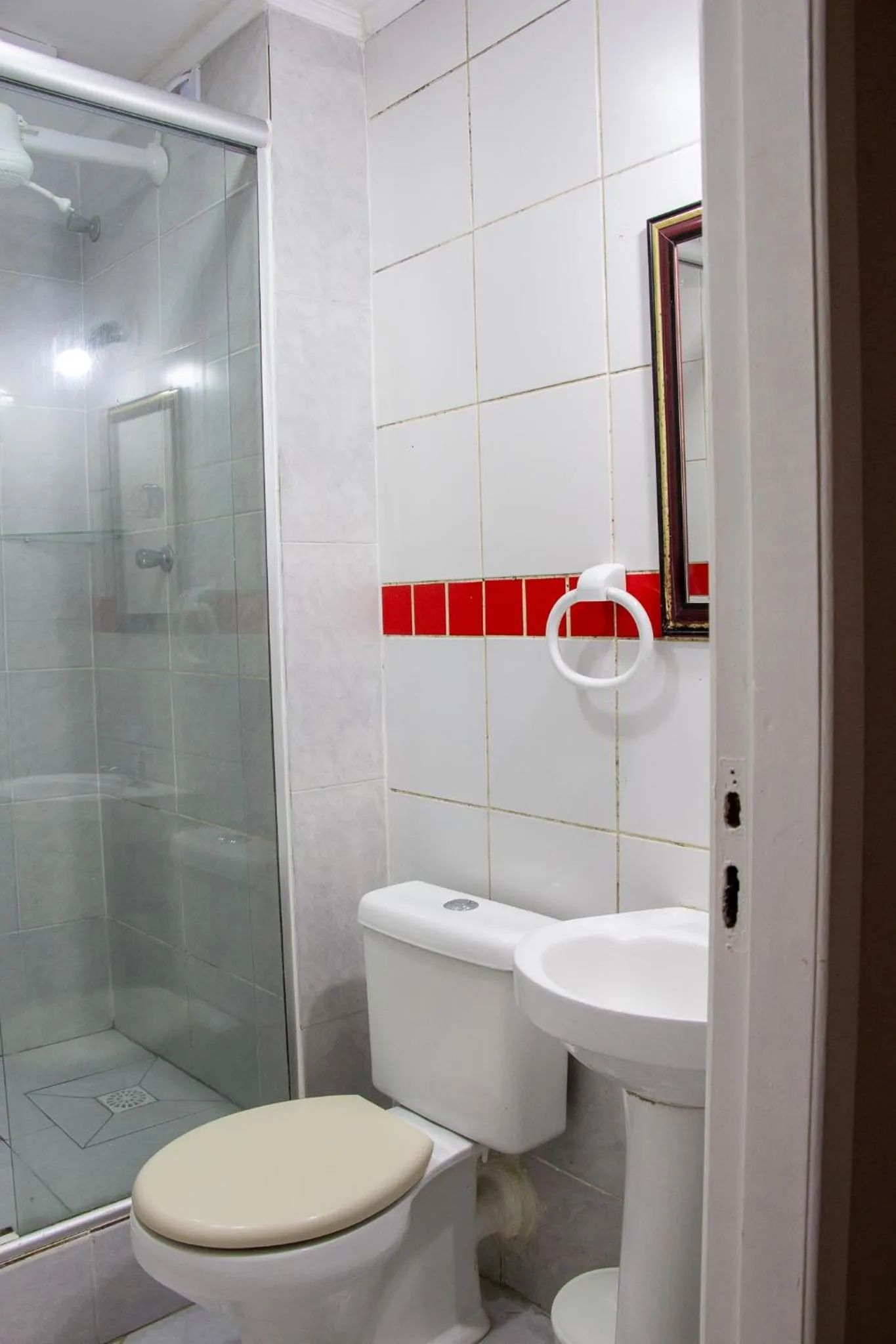 Bathroom in Hotel Villa Souza Ltda