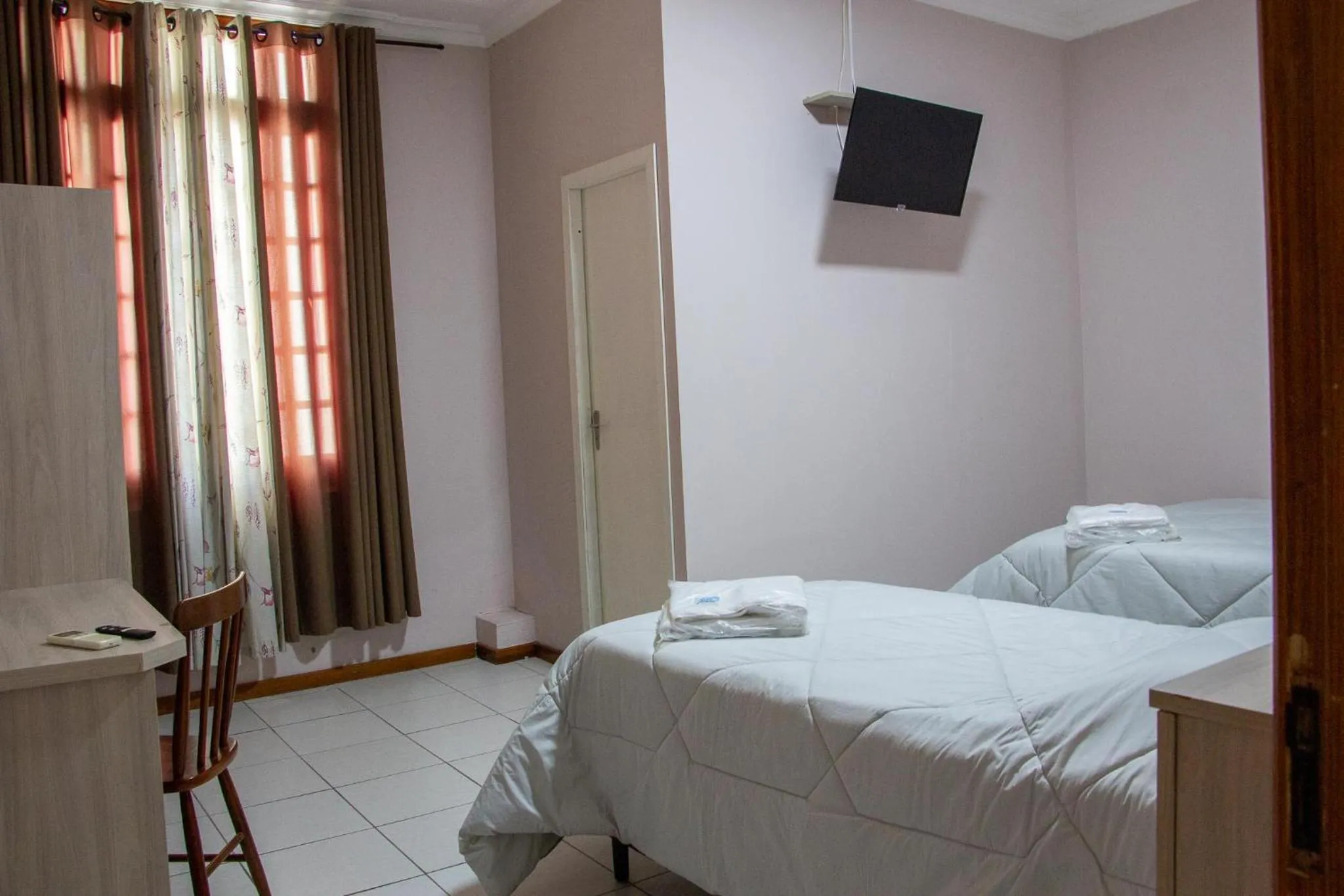 Bedroom, Bed in Hotel Villa Souza Ltda