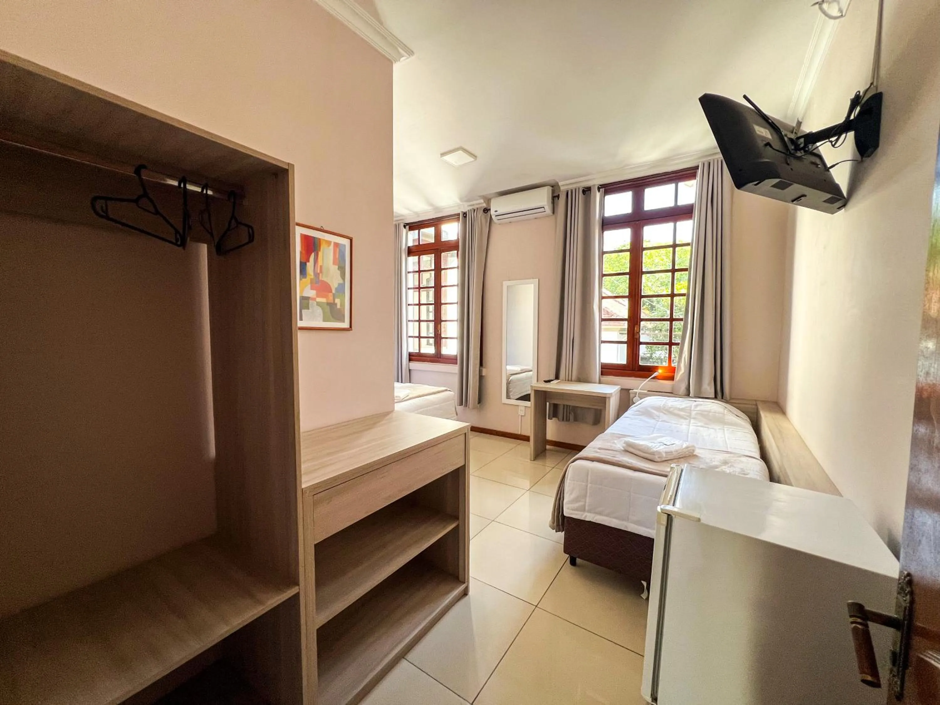 Photo of the whole room, Bed in Hotel Villa Souza Ltda