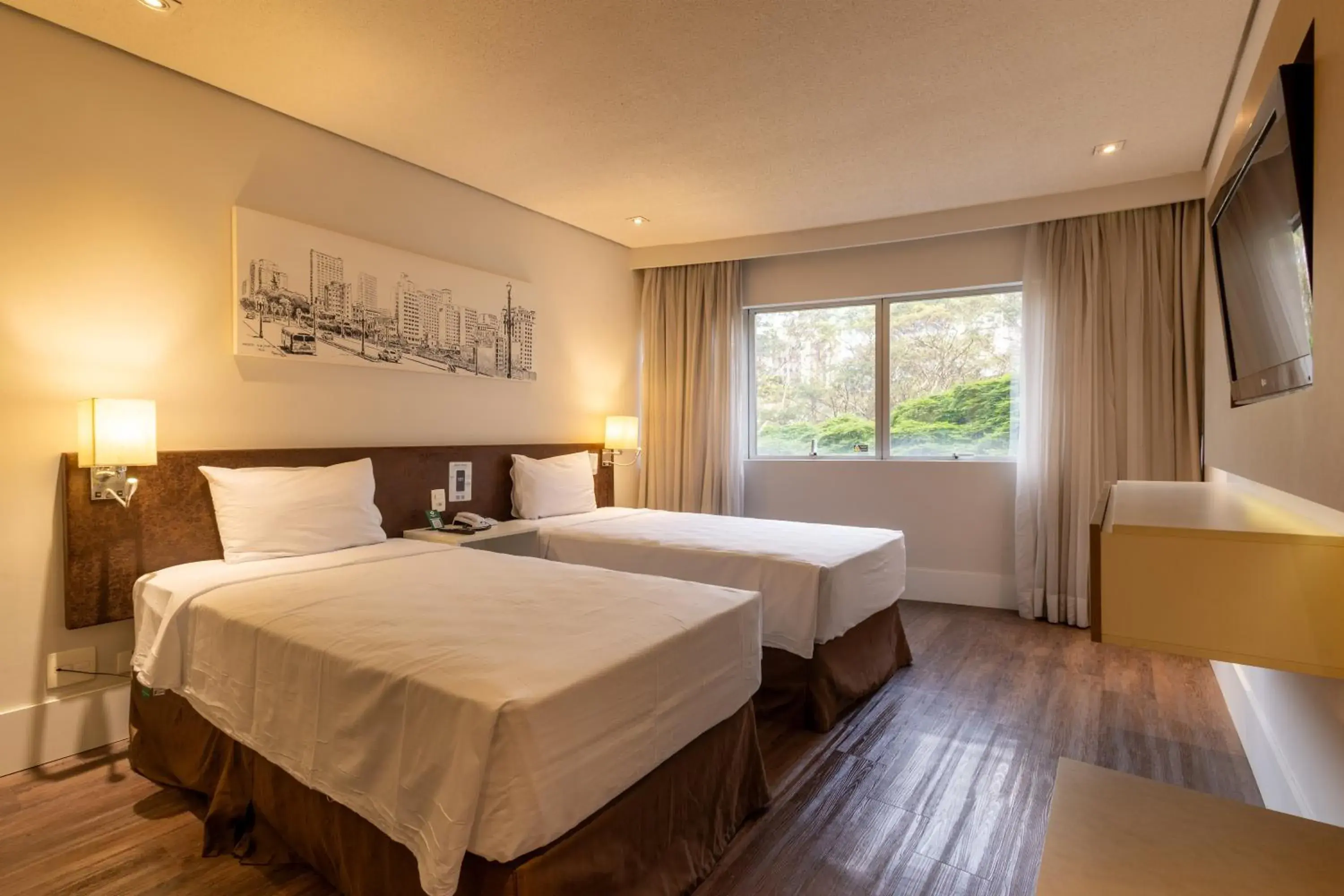 Deluxe Twin Room in Hotel Transamerica Berrini Deluxe Twin Room in Hotel Transamerica Berrini