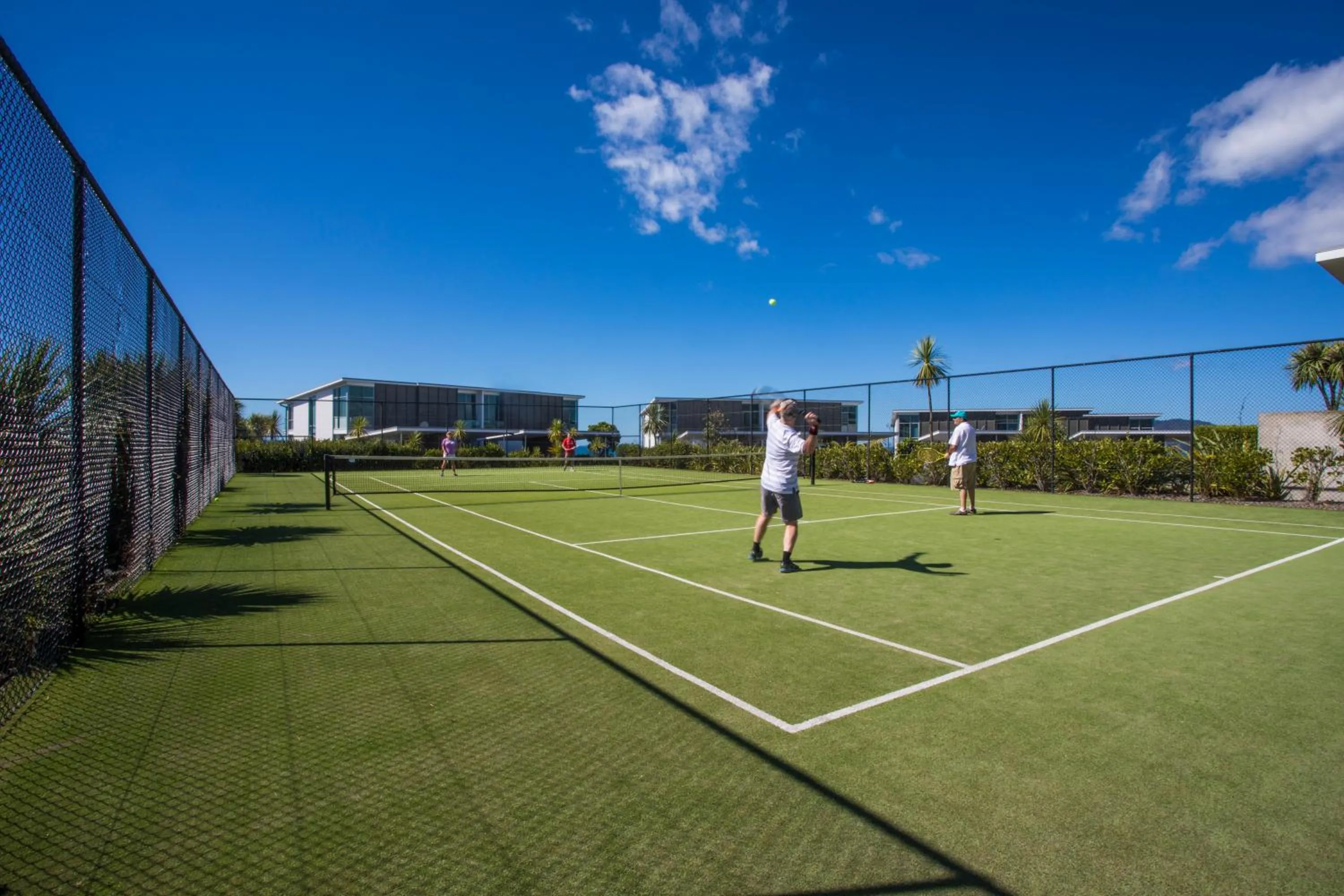 Tennis court in Doubtless Bay Villas