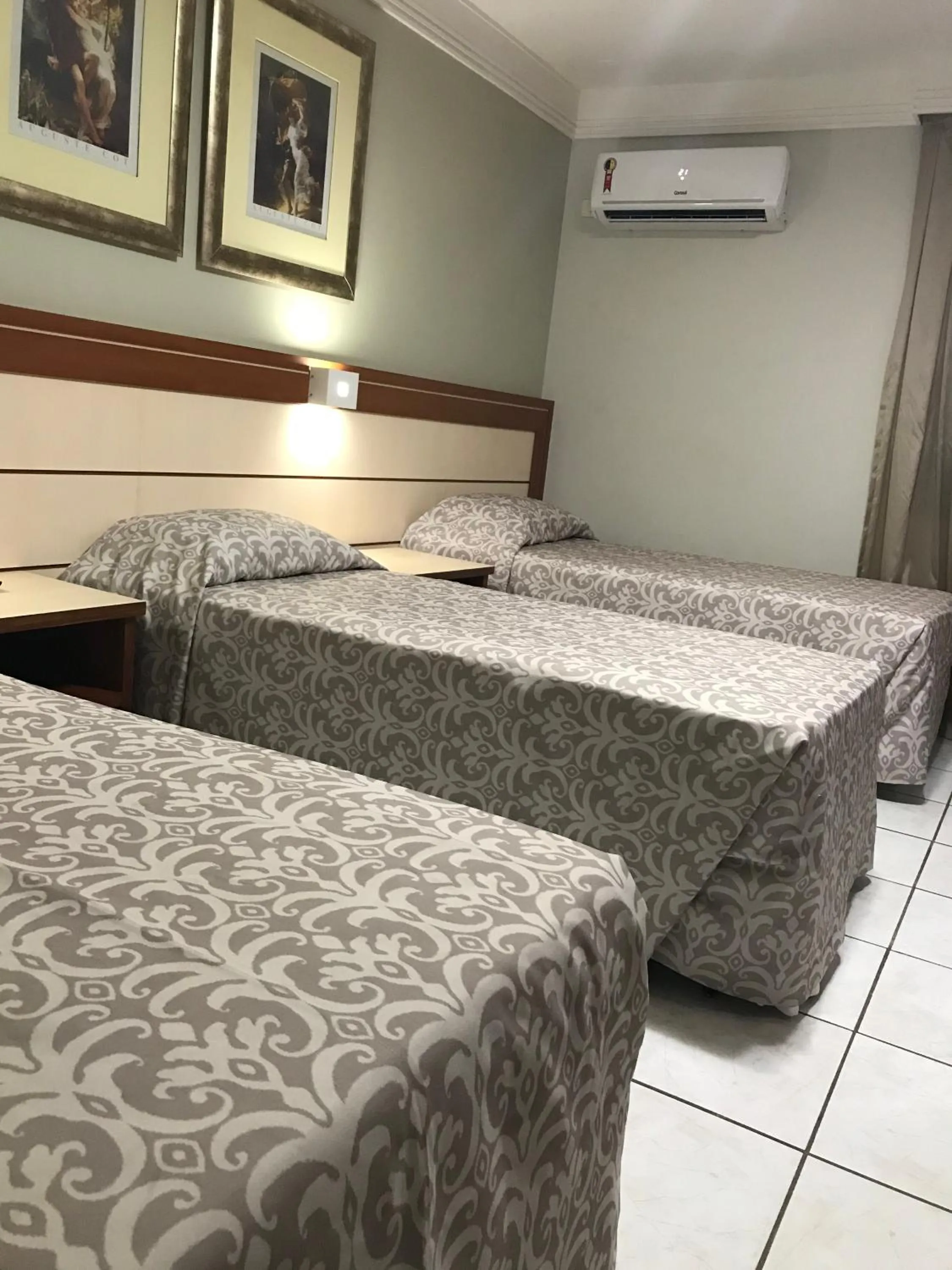 Photo of the whole room, Bed in Brumado Hotel